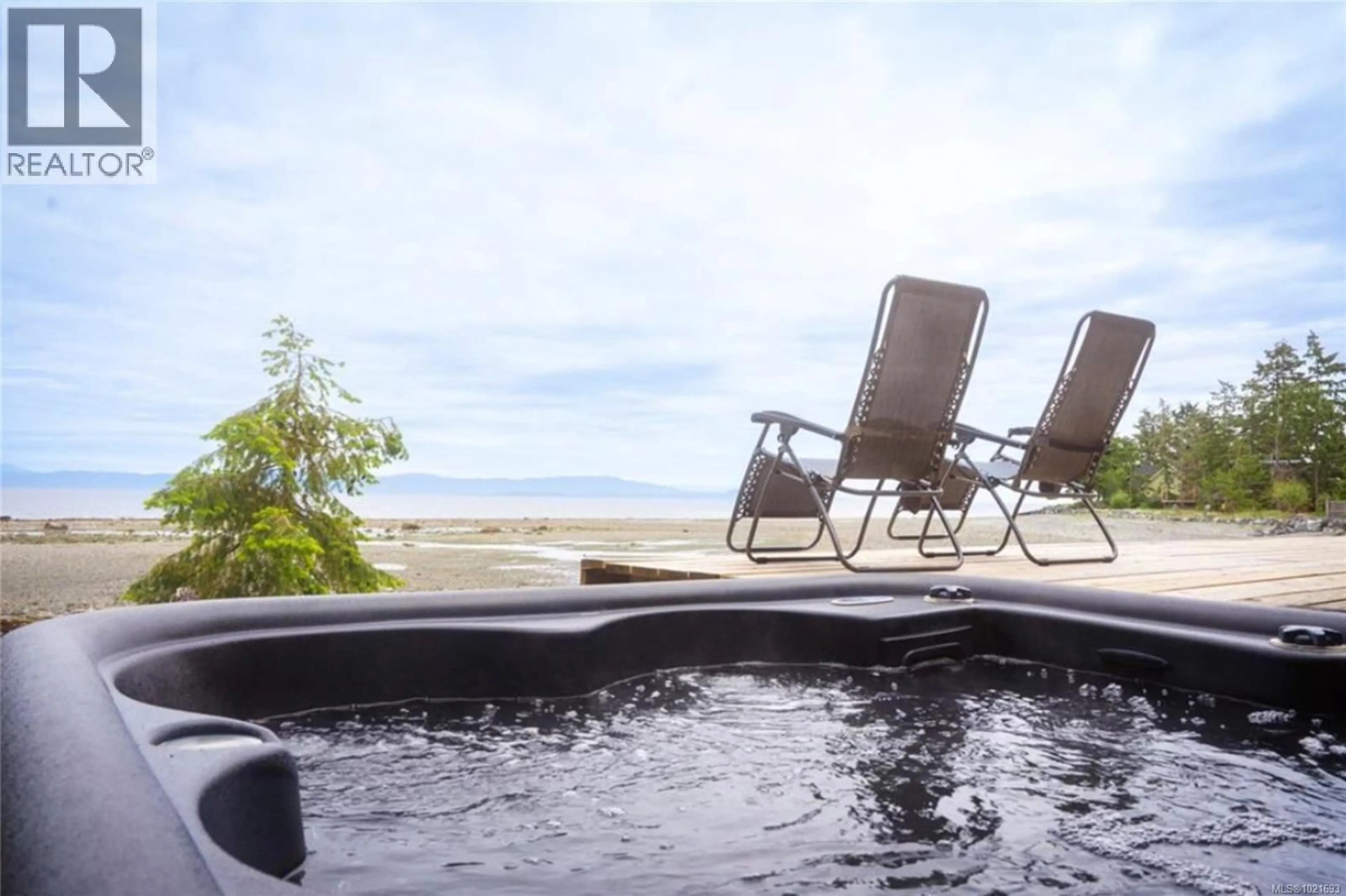 Pool for 6641 ISLAND HIGHWAY WEST, Bowser British Columbia V0R1G0