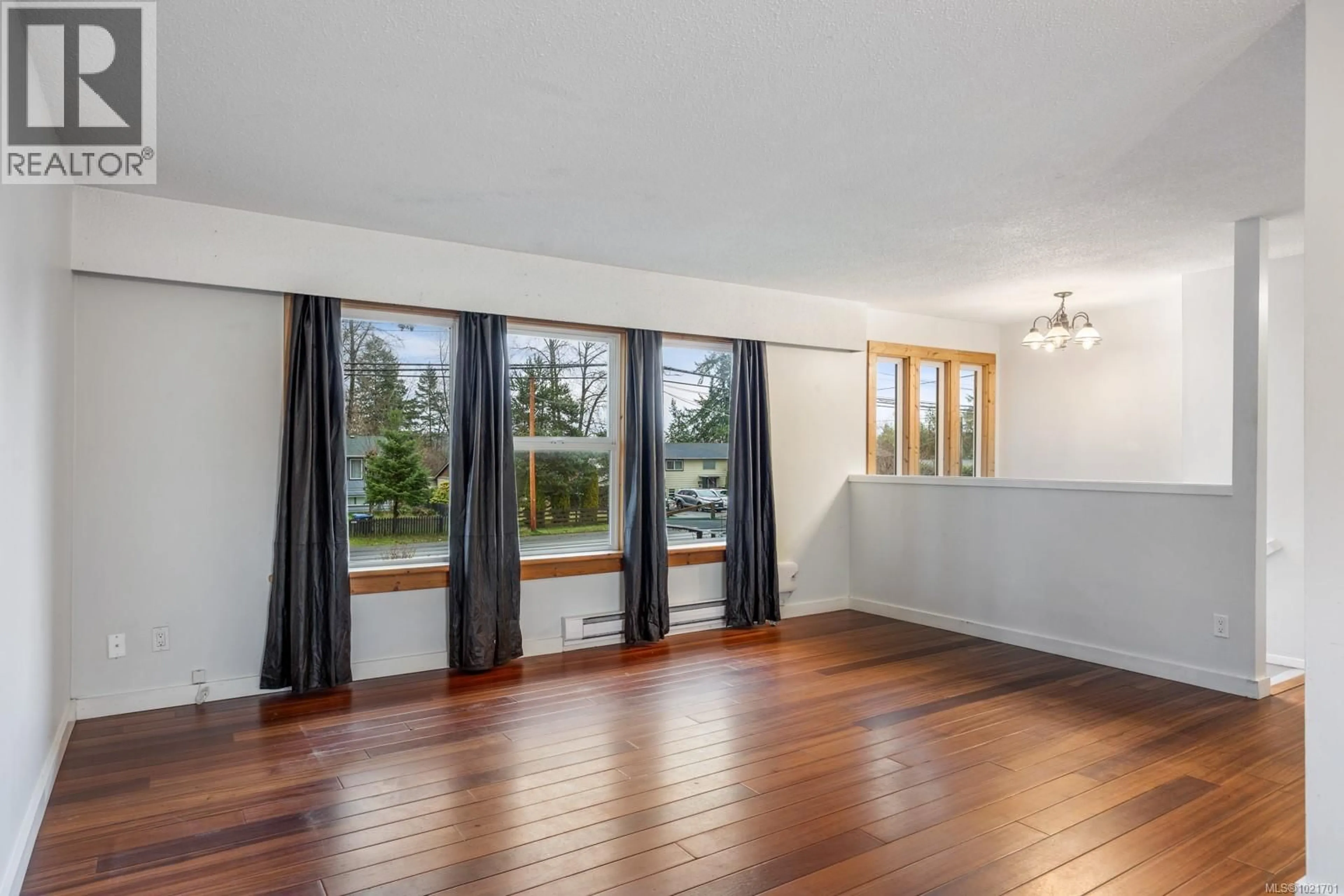 Unknown for 2295 FITZGERALD AVENUE, Courtenay British Columbia V9N6J4