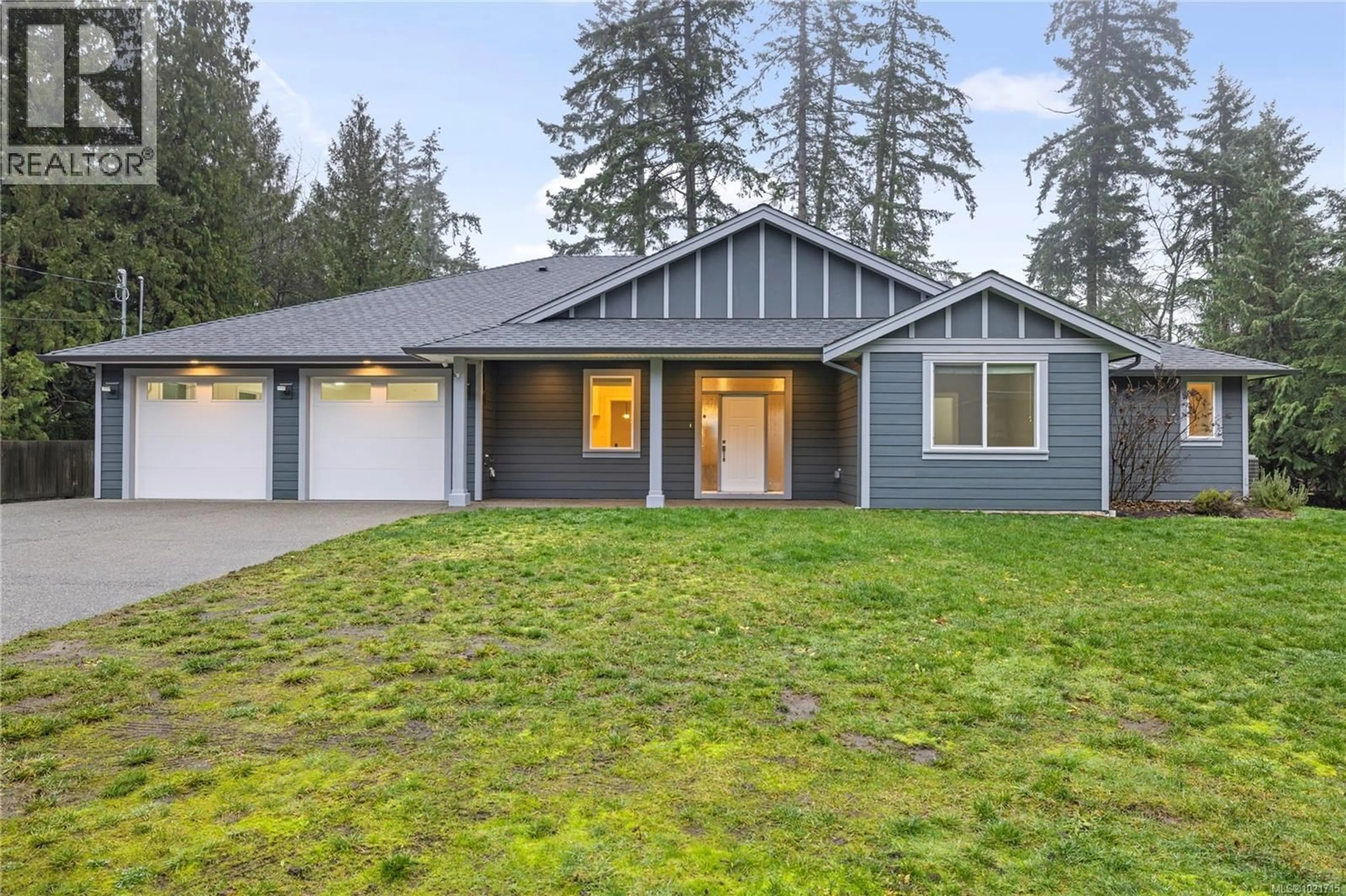 Home with vinyl exterior material, street for 2168 WARING ROAD, Nanaimo British Columbia V9X1T7