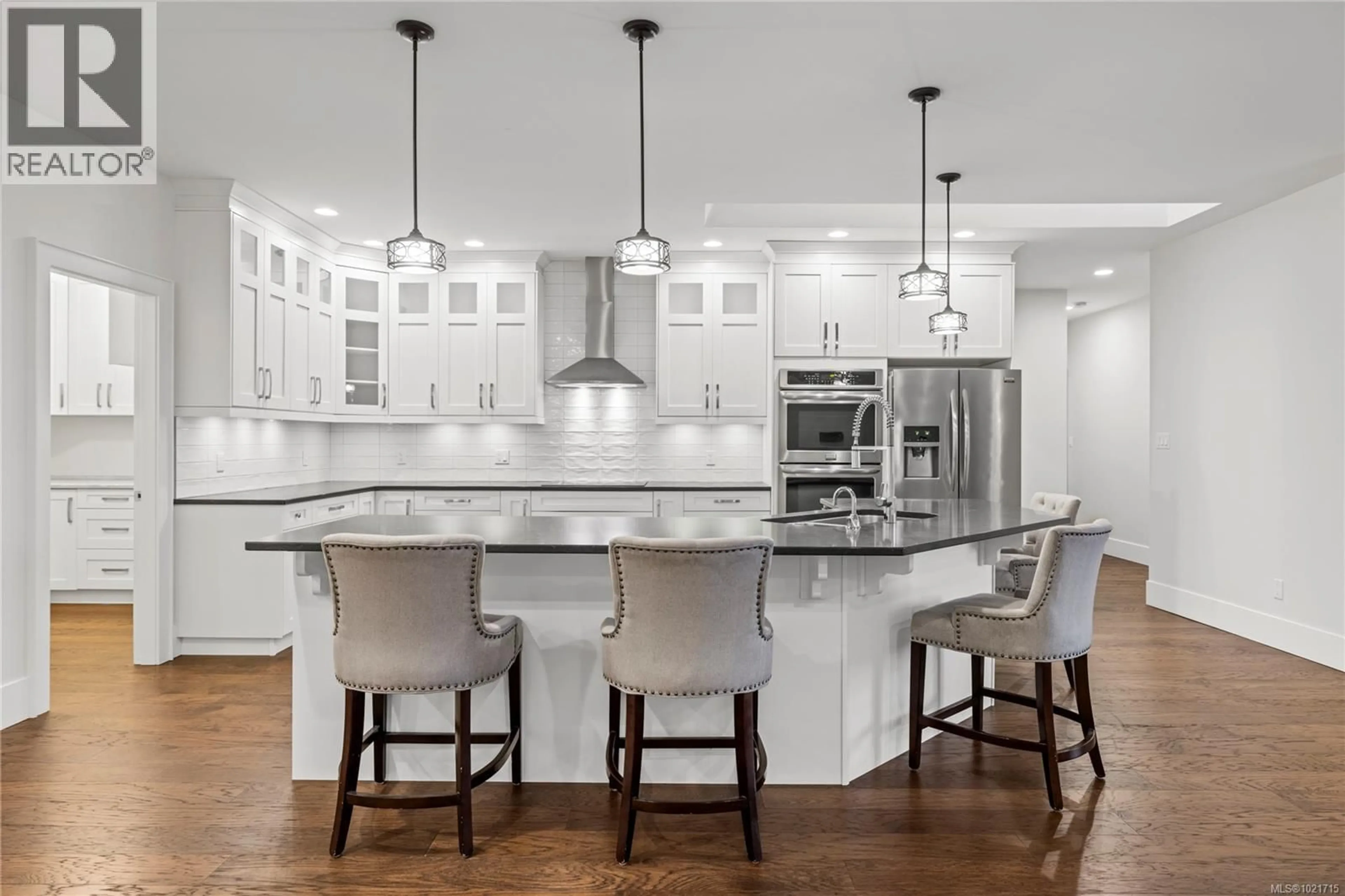 Contemporary kitchen, ceramic/tile floor for 2168 WARING ROAD, Nanaimo British Columbia V9X1T7