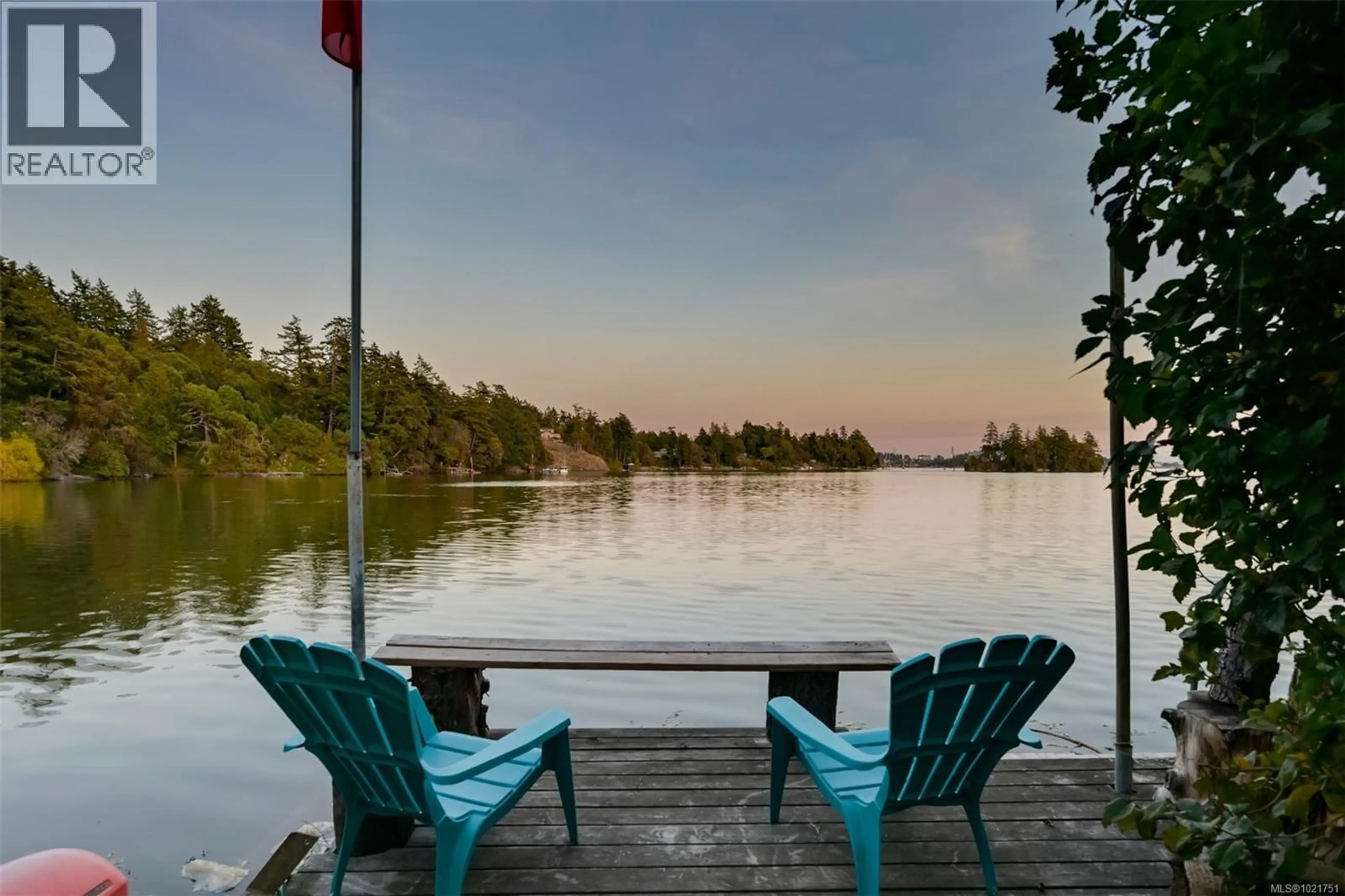 Patio, water/lake/river/ocean view for 8 WOODVILLE PLACE, View Royal British Columbia V9B1E6