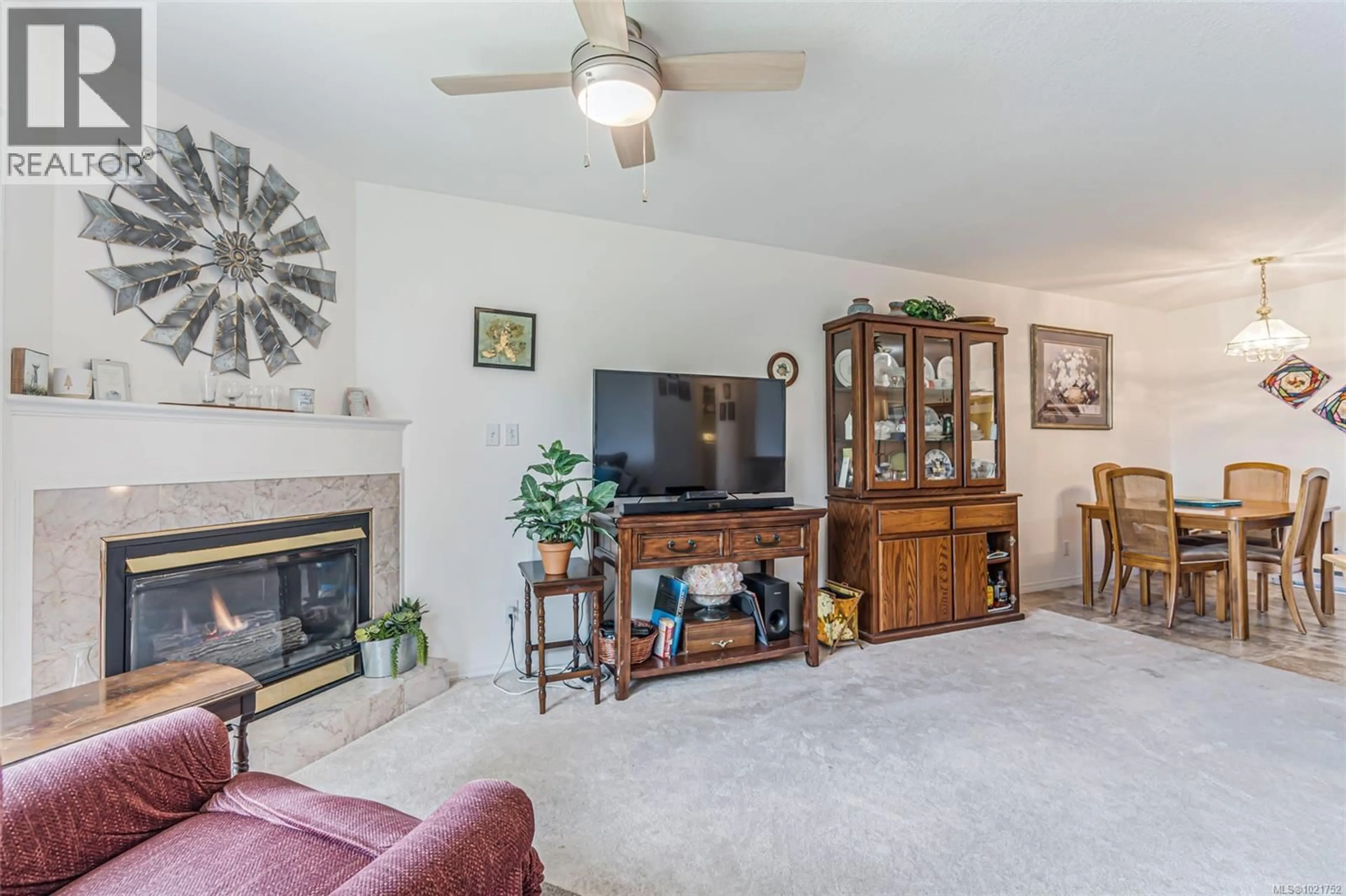 Living room with furniture, unknown for 203 - 435 MORISON AVENUE, Parksville British Columbia V9P2M7