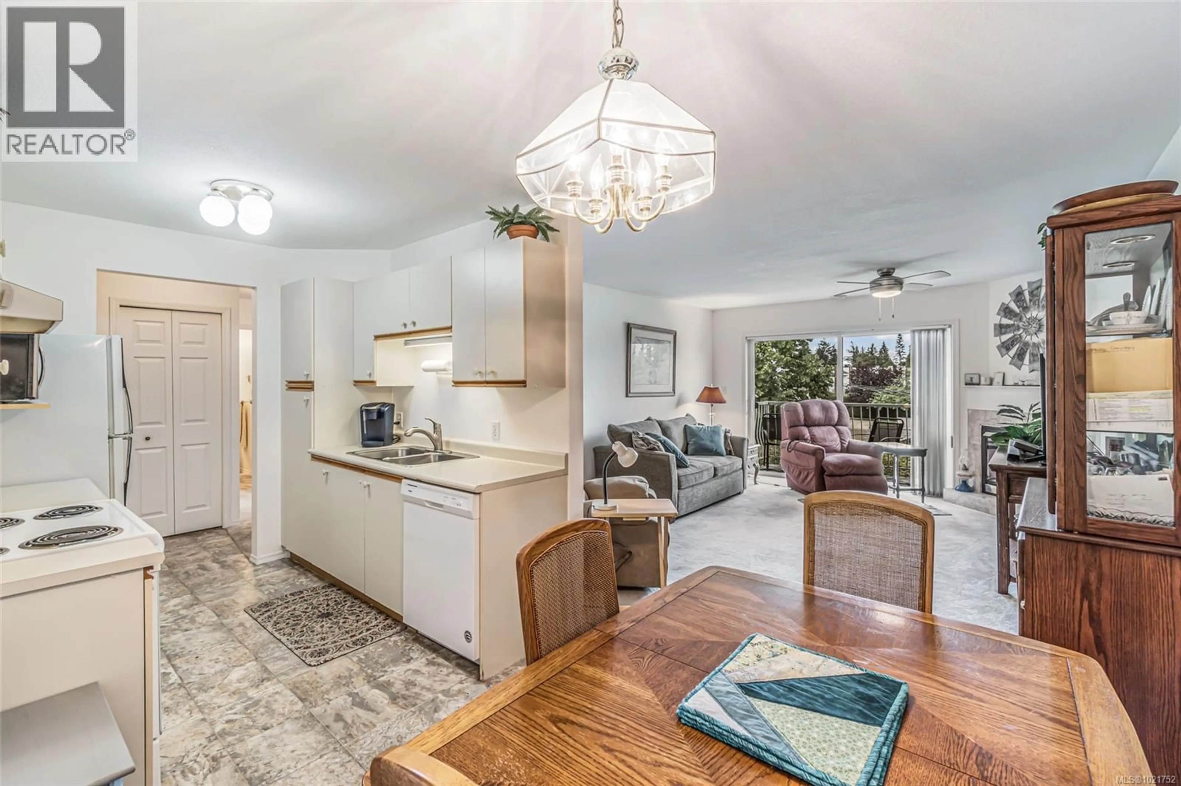 Open concept kitchen, unknown for 203 - 435 MORISON AVENUE, Parksville British Columbia V9P2M7
