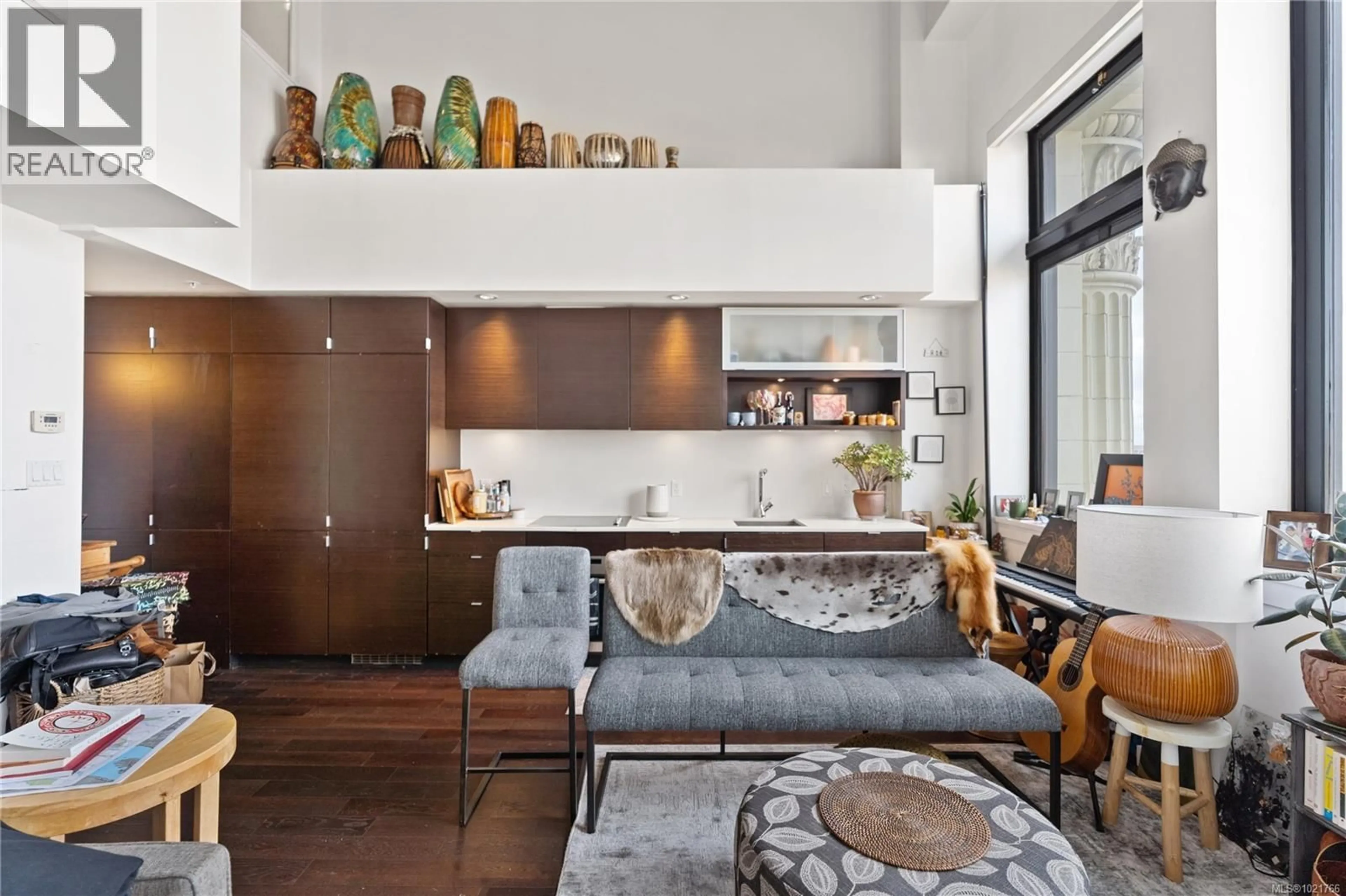 Living room with furniture, unknown for 416 - 770 FISGARD STREET, Victoria British Columbia V8W0B8