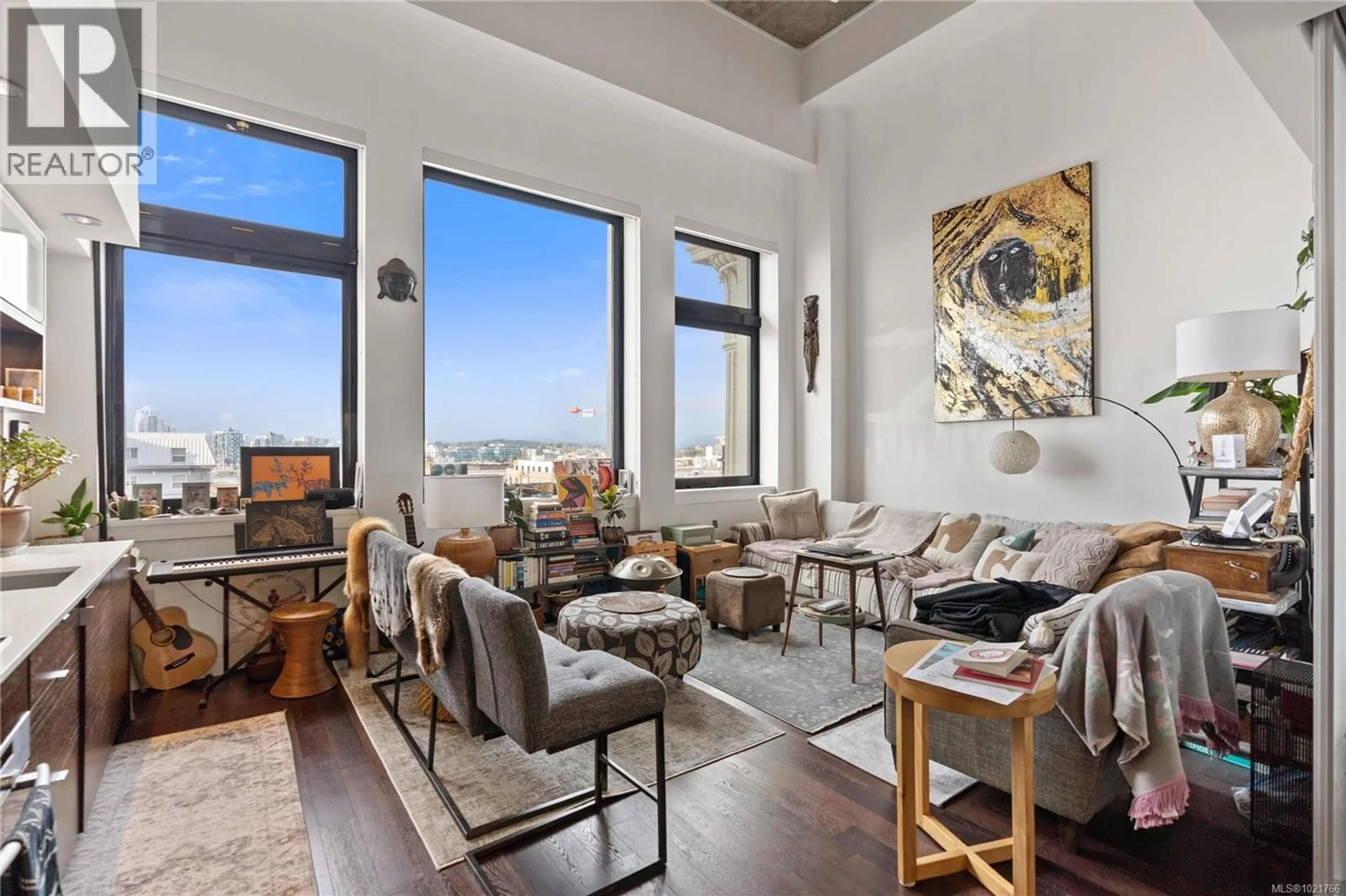 Living room with furniture, unknown for 416 - 770 FISGARD STREET, Victoria British Columbia V8W0B8