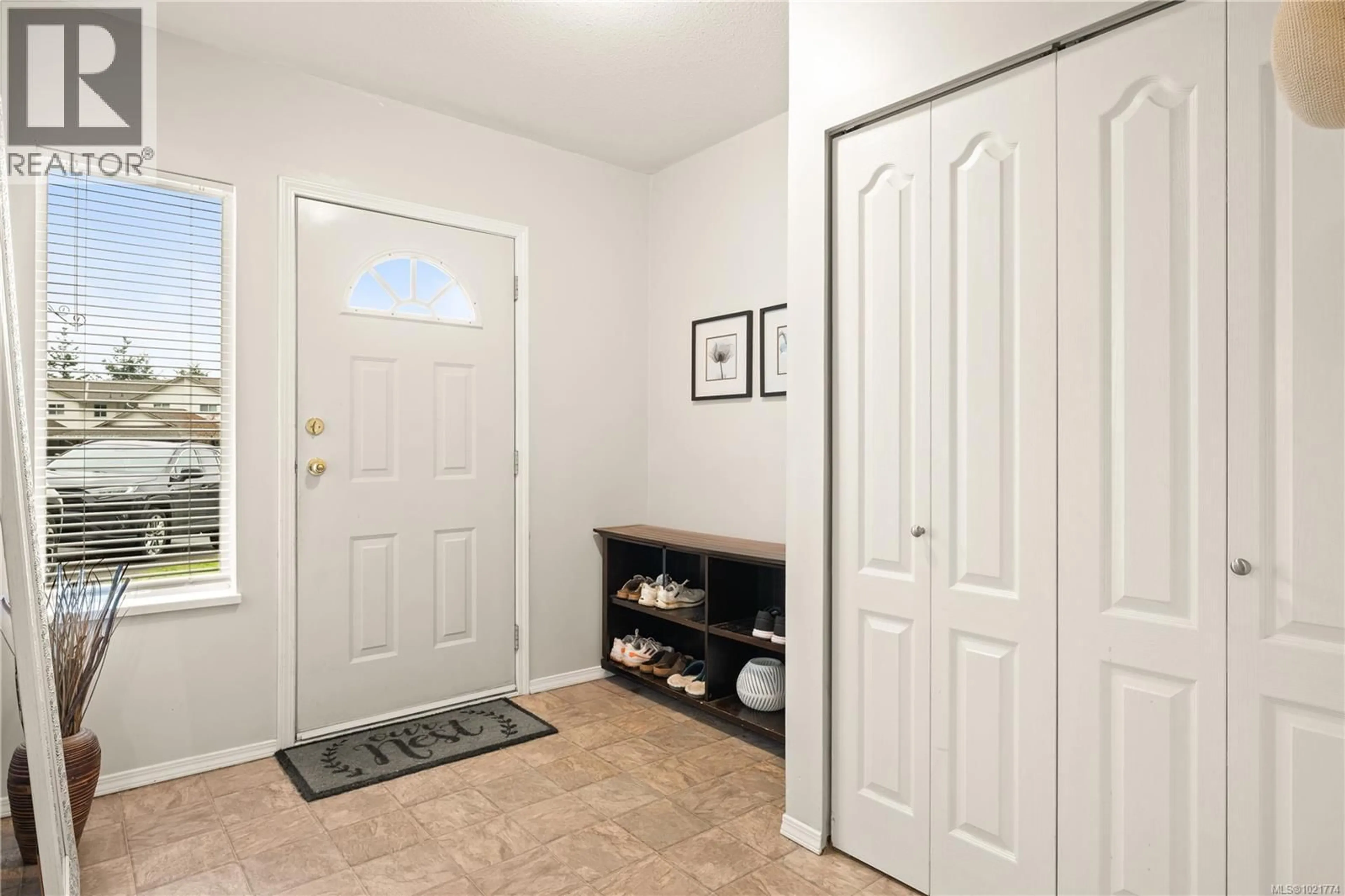 Indoor entryway for 67 - 941 MALONE ROAD, Ladysmith British Columbia V9G1S3