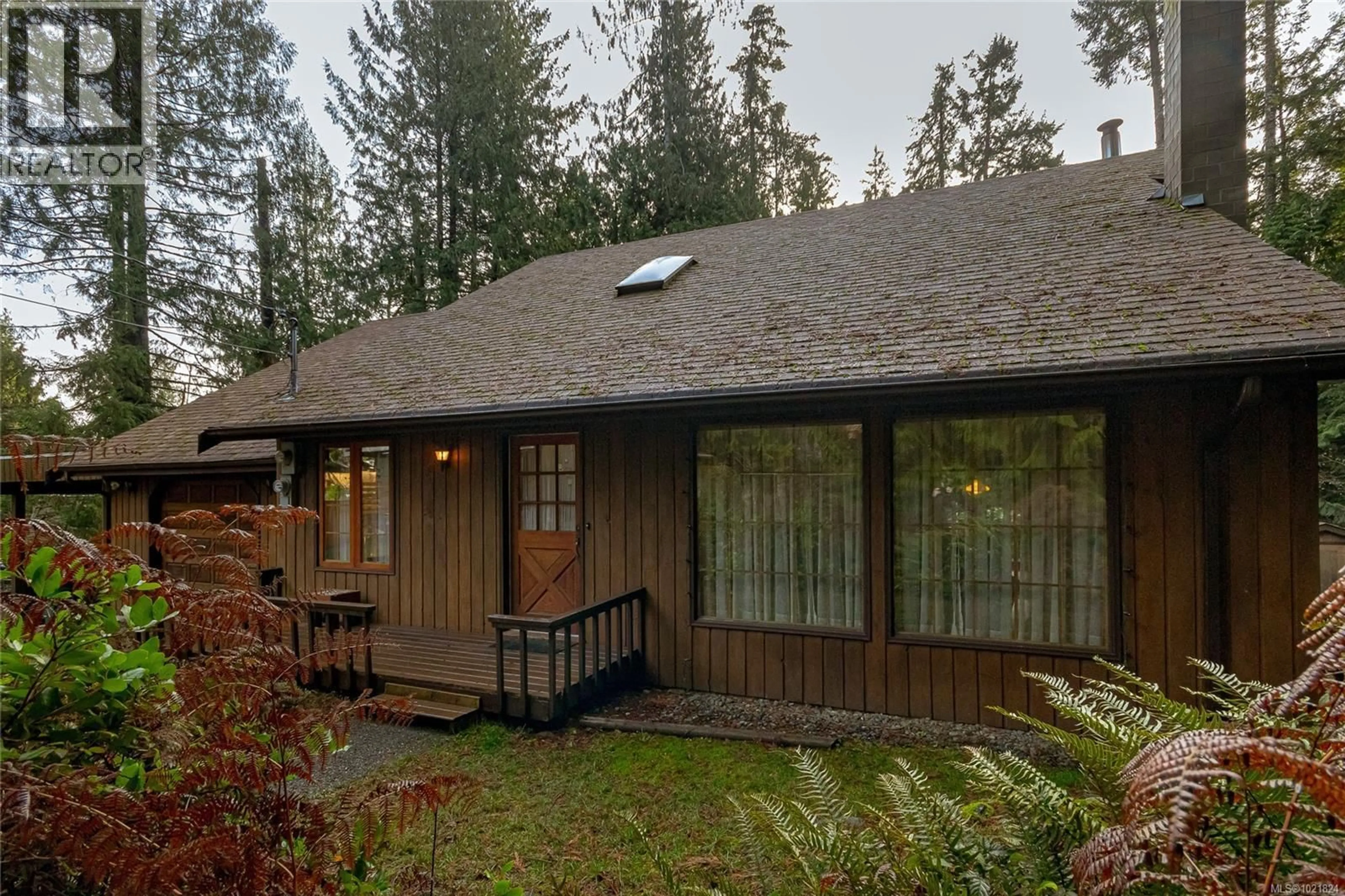 Home with vinyl exterior material, unknown for 2682 SUNNY GLADES LANE, Shawnigan Lake British Columbia V8H2G4