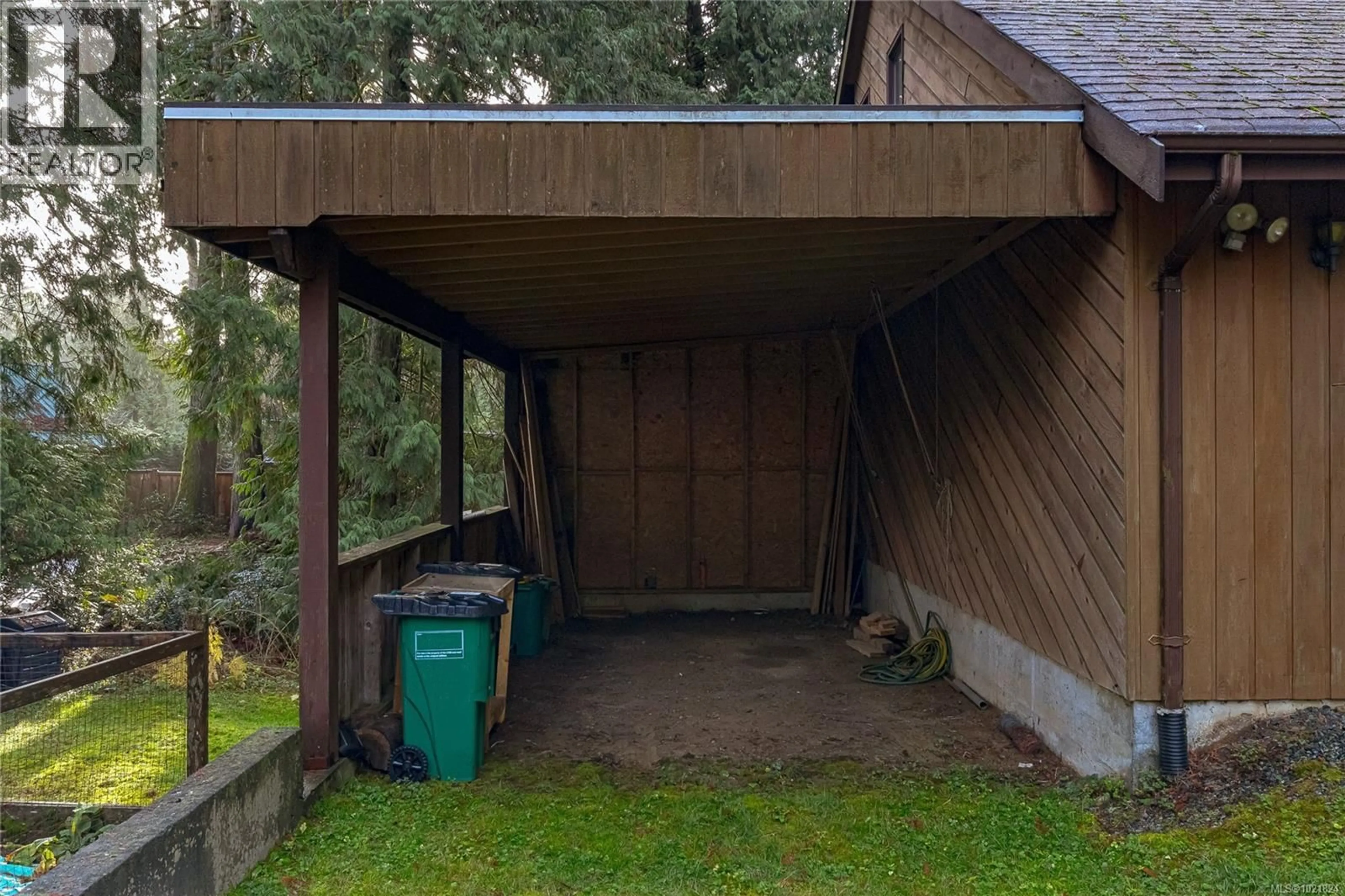 Shed for 2682 SUNNY GLADES LANE, Shawnigan Lake British Columbia V8H2G4