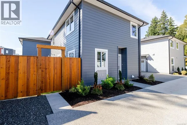 B - 2317 MCDONALD ROAD, Comox 3