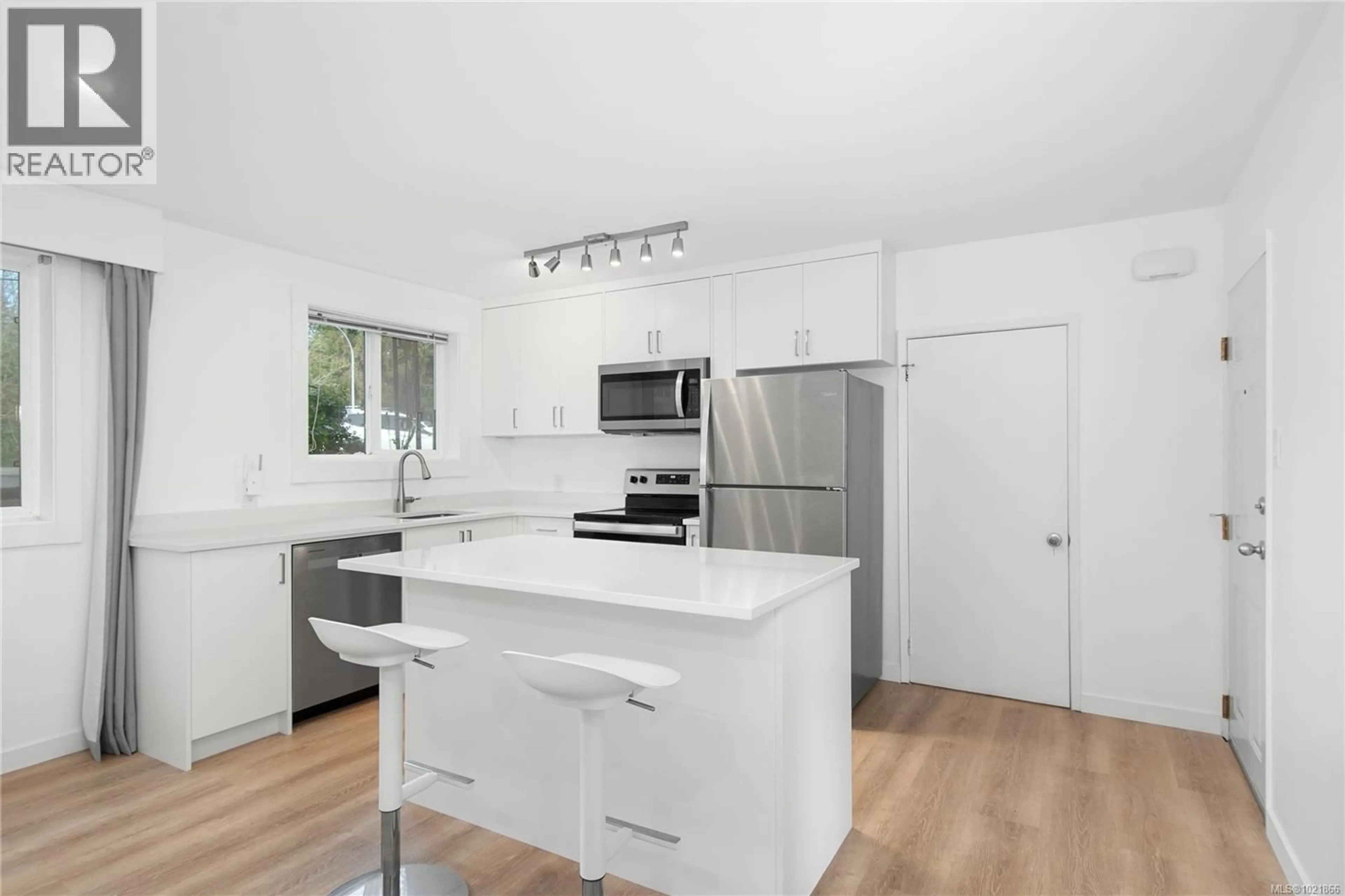 Unknown for 1120 1ST STREET, Courtenay British Columbia V9N1A9