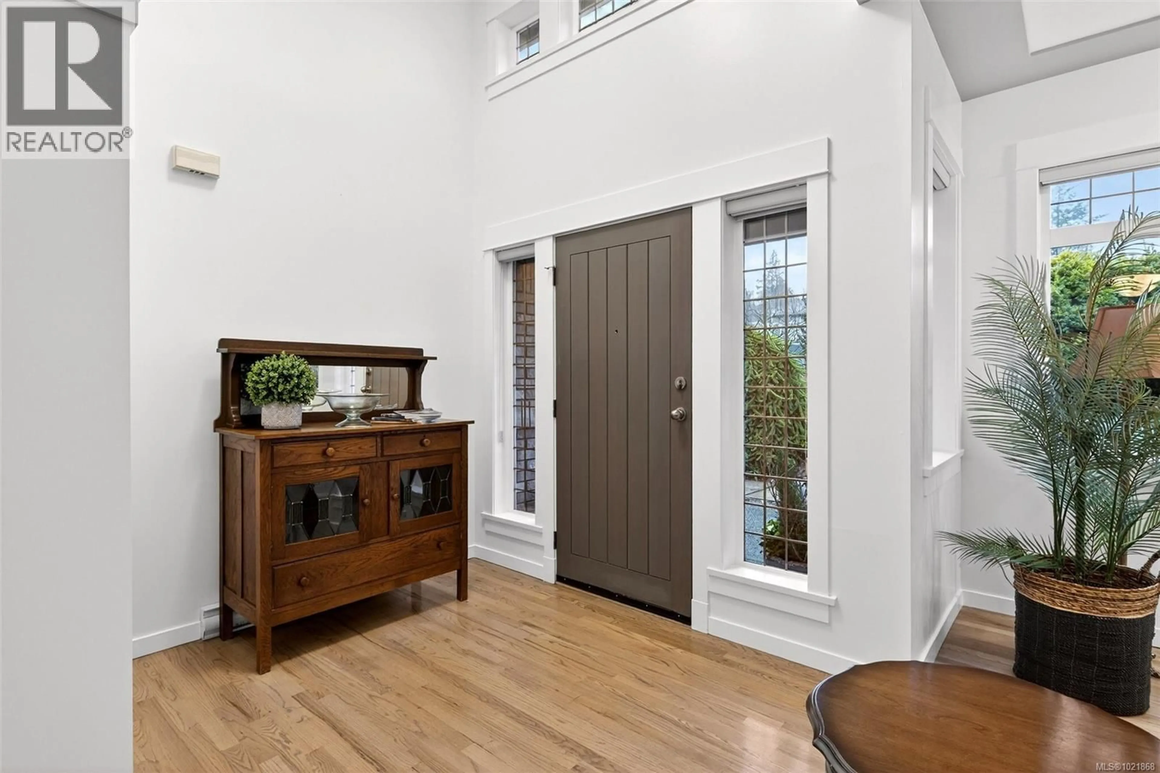 Indoor entryway for 489 OUTRIGGER LOOP, Colwood British Columbia V9C4L1