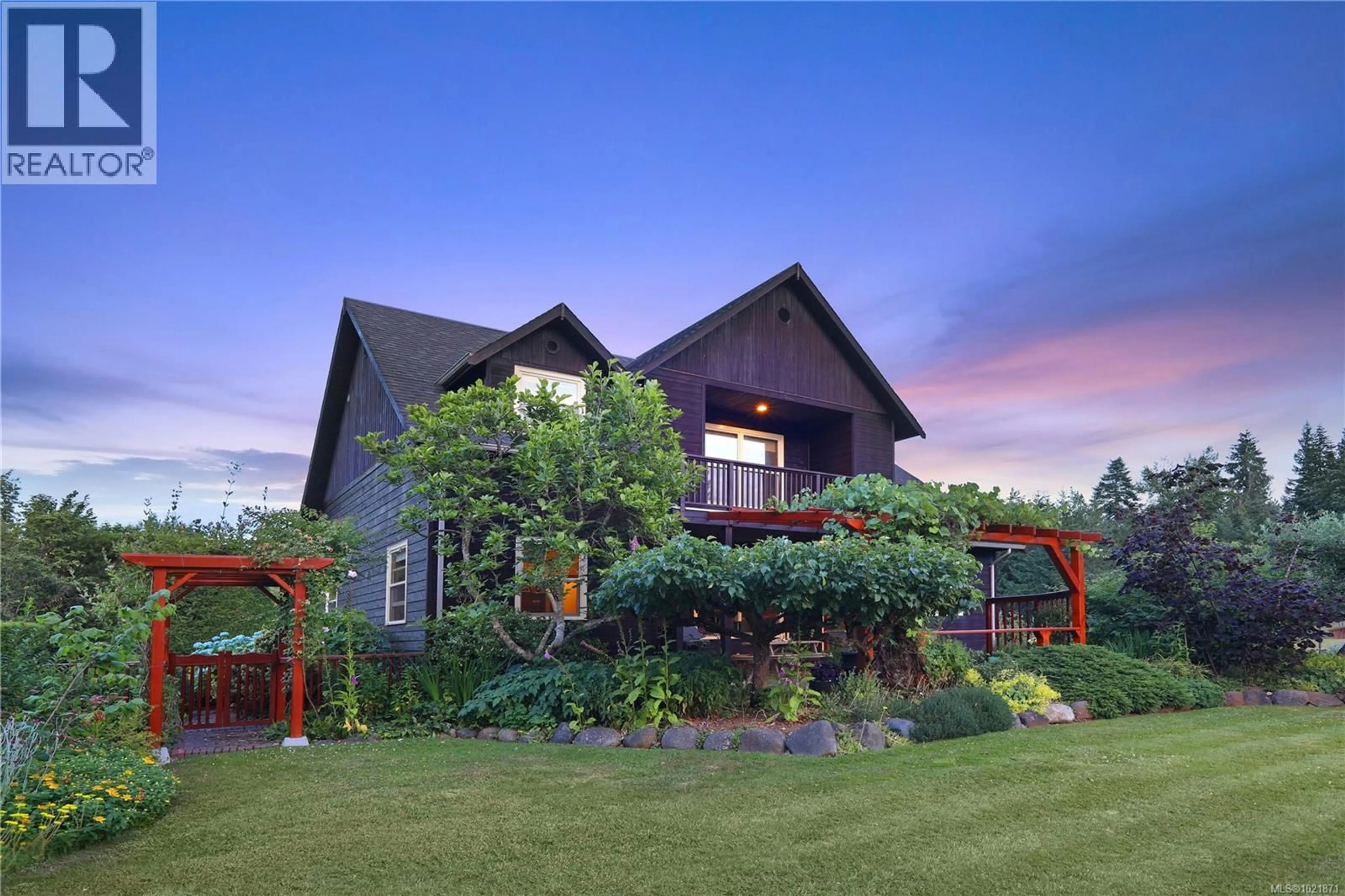 Unknown for 3713 DOVE CREEK ROAD, Courtenay British Columbia V9J1R9