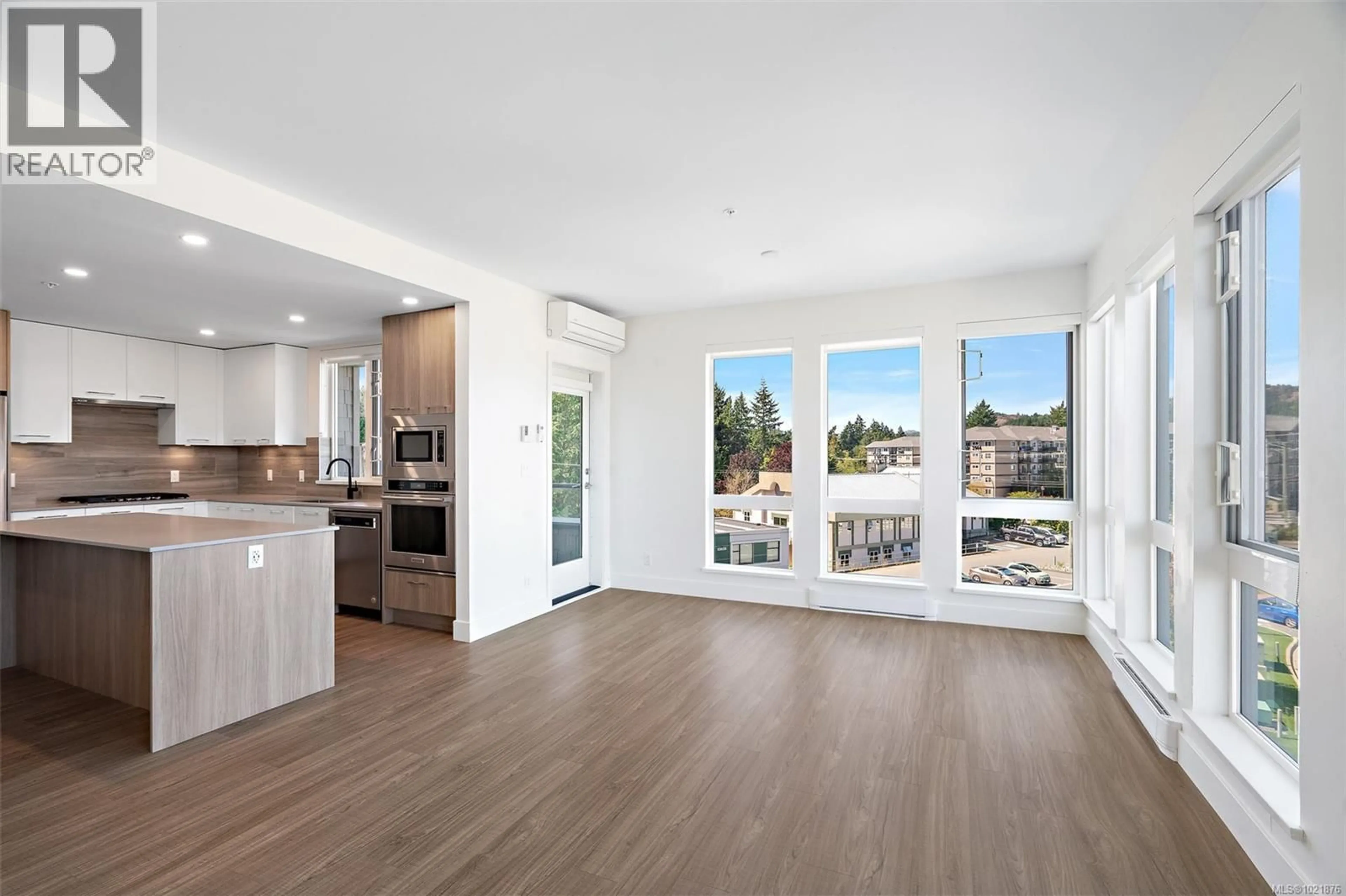 Open concept kitchen, unknown for 418 - 960 REUNION AVENUE, Langford British Columbia V9B0W5