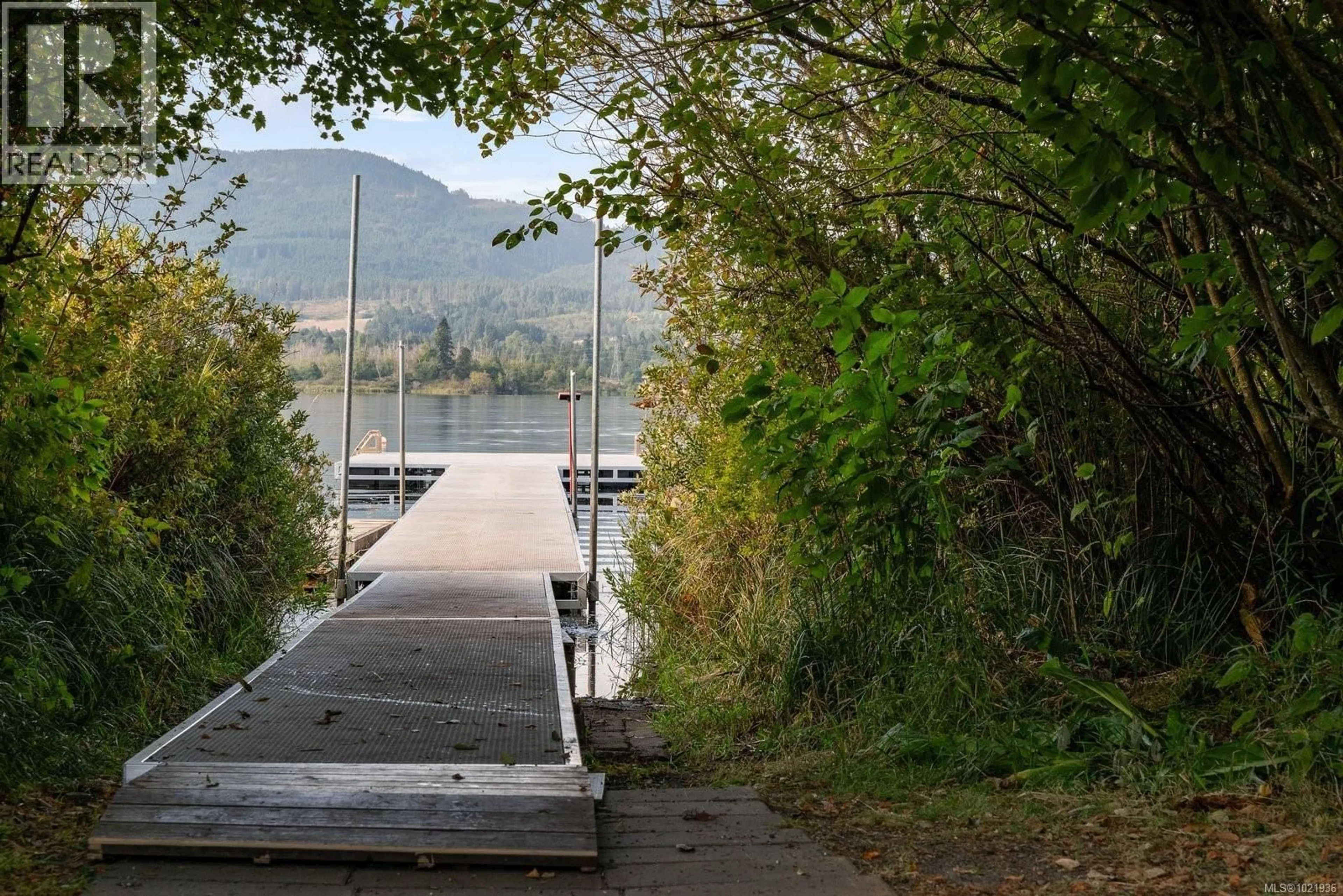 Patio, water/lake/river/ocean view for 5804 QUARRY CRESCENT, Nanaimo British Columbia V9T6H9