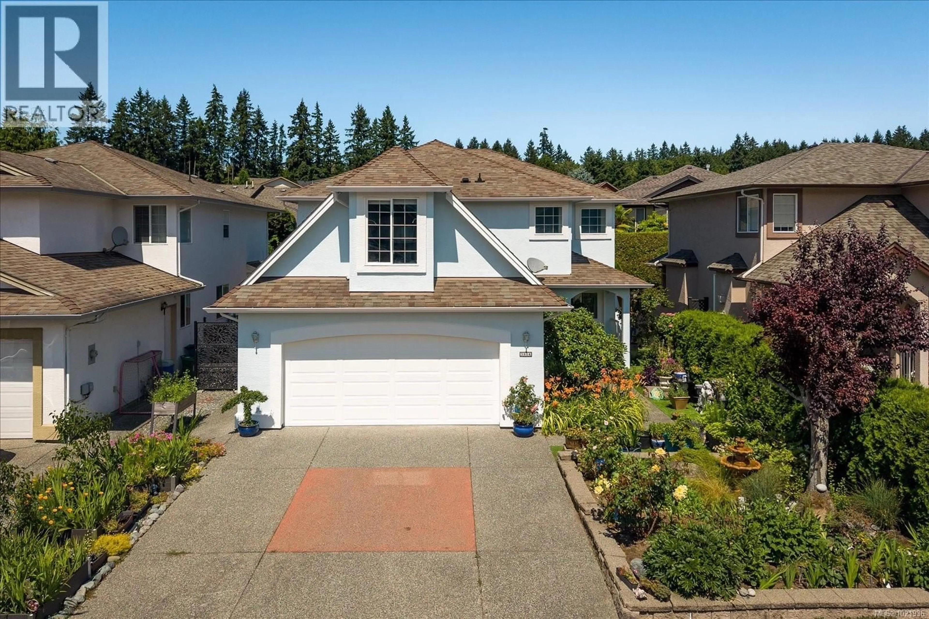 A pic from outside/outdoor area/front of a property/back of a property/a pic from drone, street for 5804 QUARRY CRESCENT, Nanaimo British Columbia V9T6H9