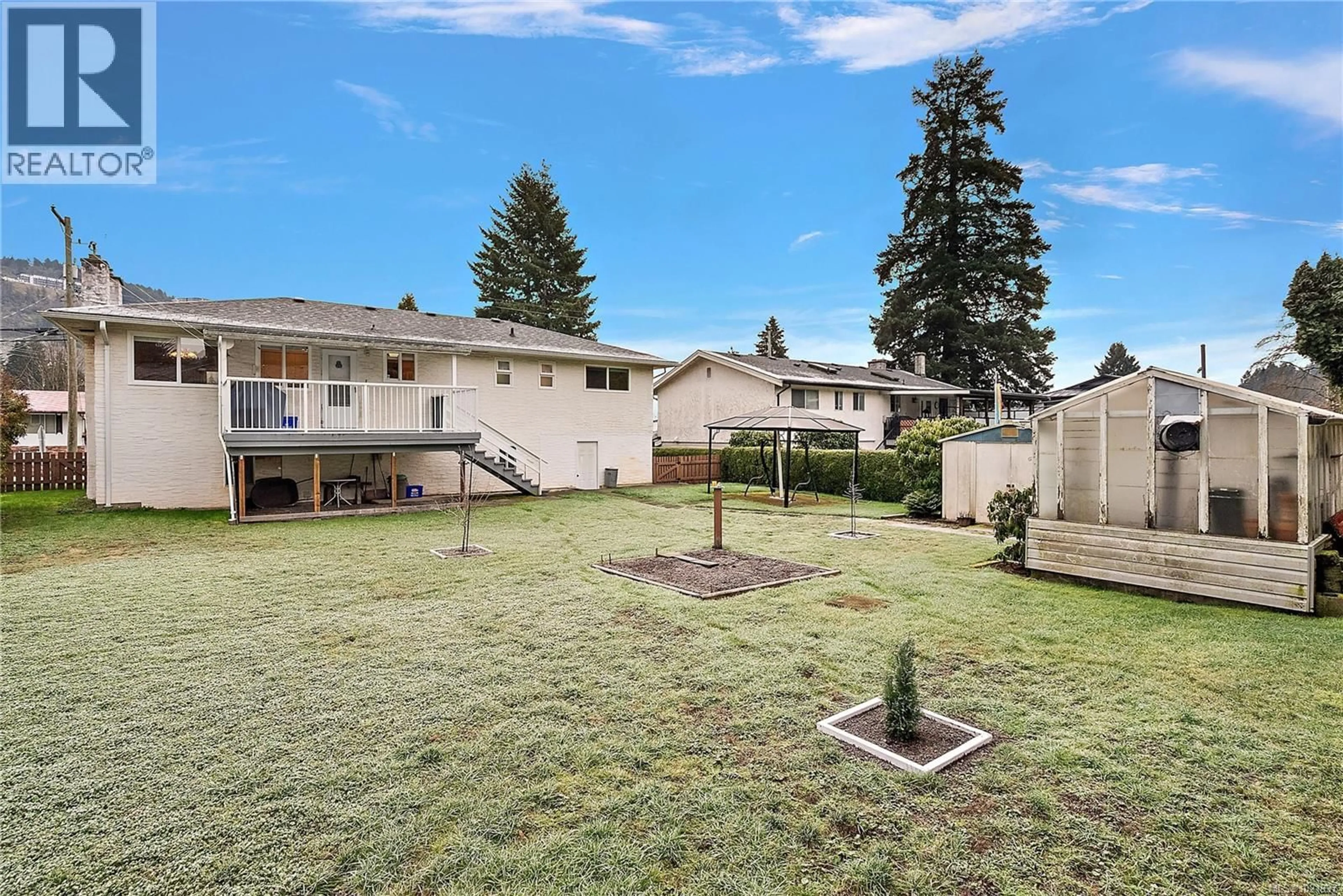 A pic from outside/outdoor area/front of a property/back of a property/a pic from drone, mountain view for 2908 MOUNT WELLS DRIVE, Langford British Columbia V9B4S1