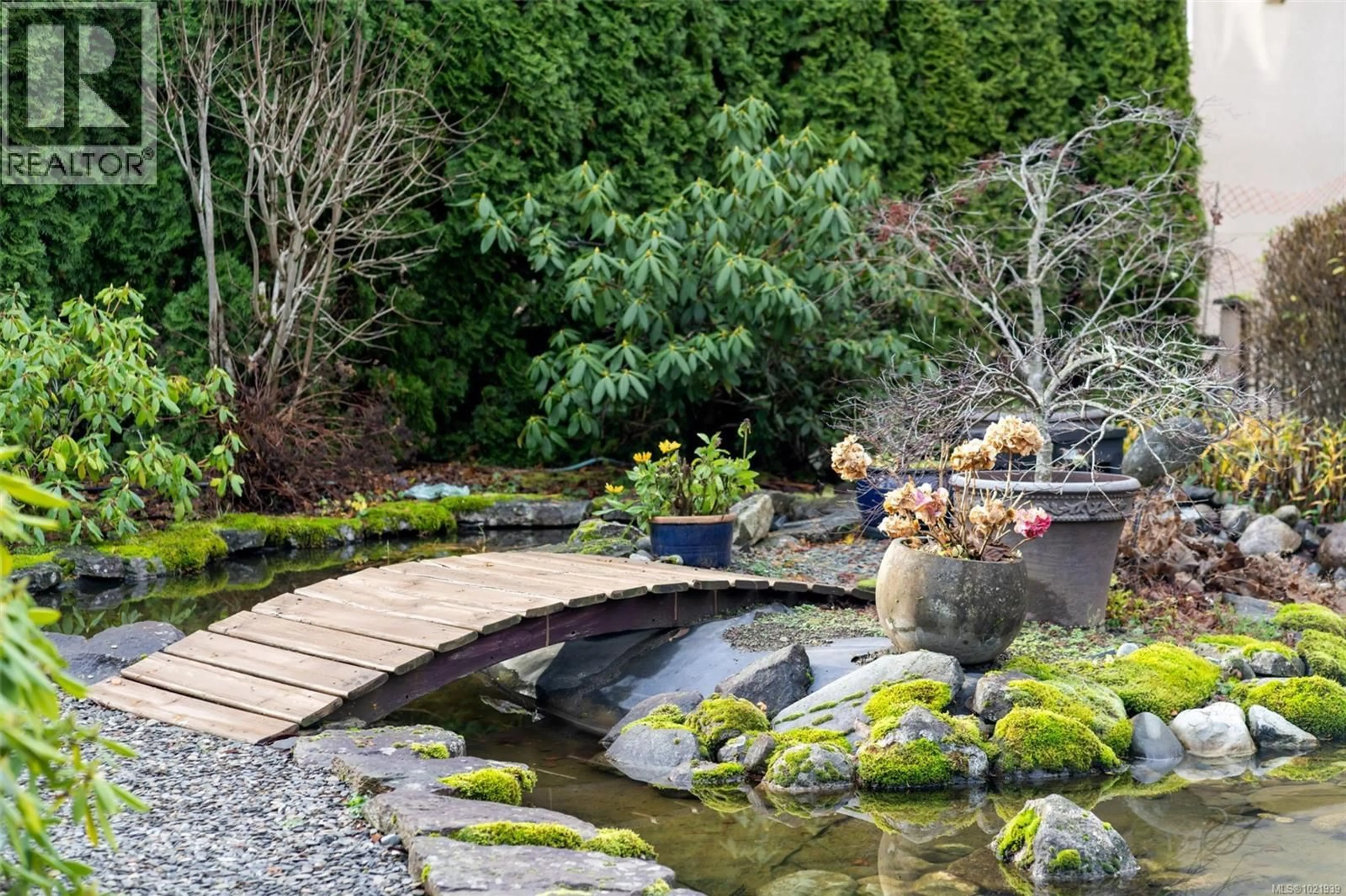 Patio, water/lake/river/ocean view for 3581 KELLY DAWN PLACE, Langford British Columbia V9C4J1