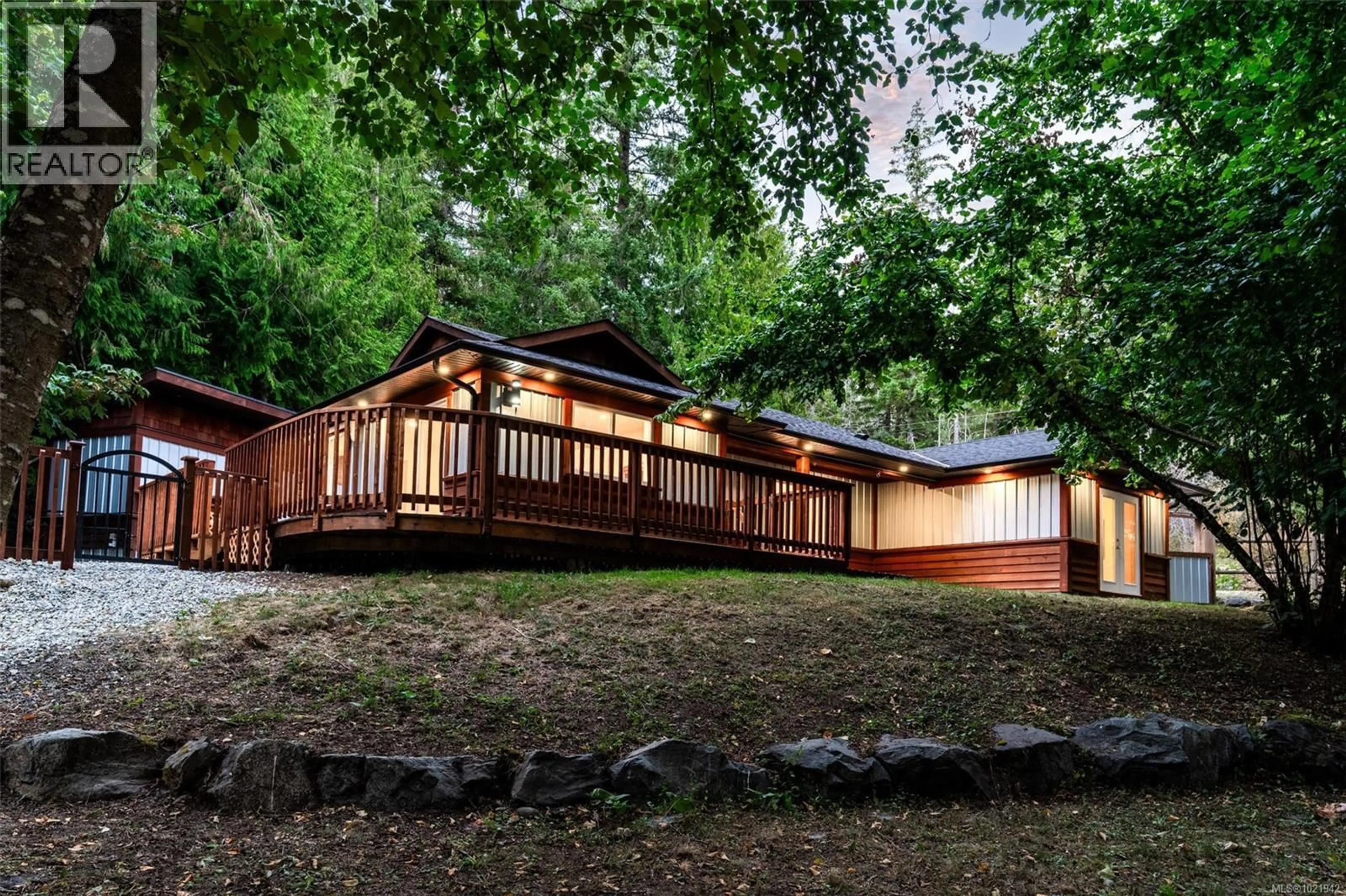 A pic from outside/outdoor area/front of a property/back of a property/a pic from drone, unknown for 1811 SILVER MINE ROAD, Shawnigan Lake British Columbia V0R1L6