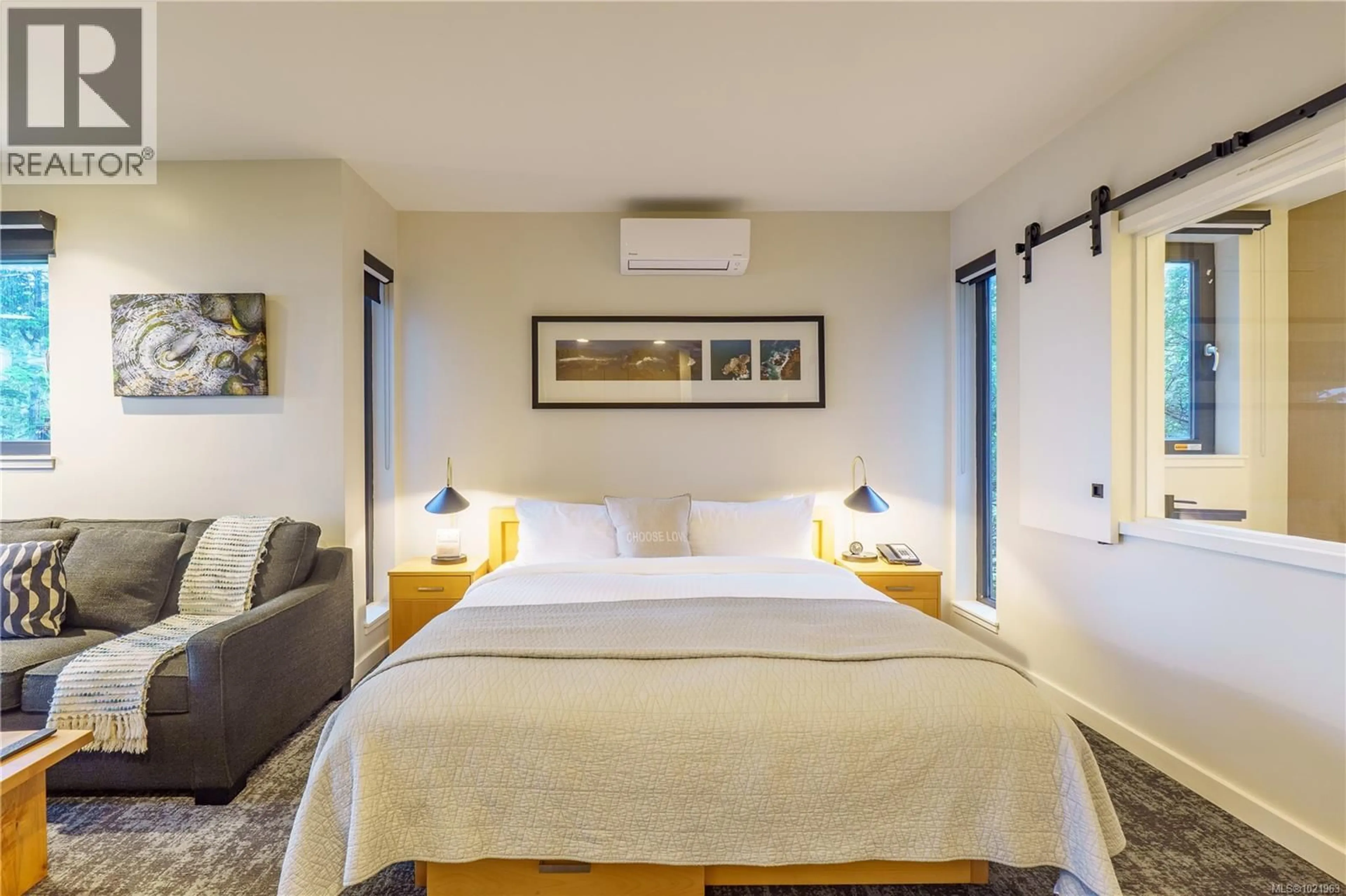 Bedroom with bed, unknown for 1202 - 596 MARINE DRIVE, Ucluelet British Columbia V0R3A0