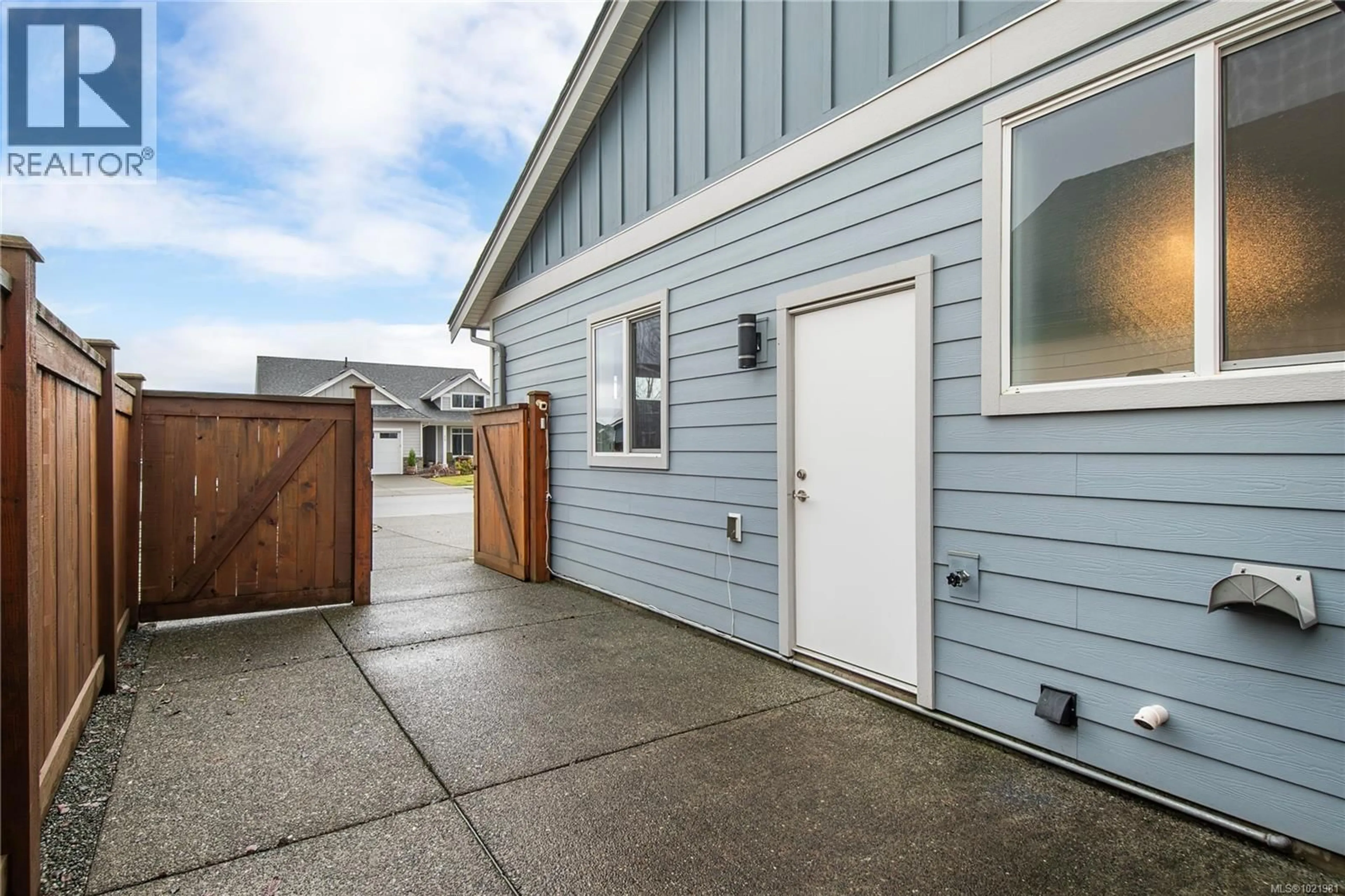 Unknown for 15 NIKOLA ROAD, Campbell River British Columbia V9W0C9