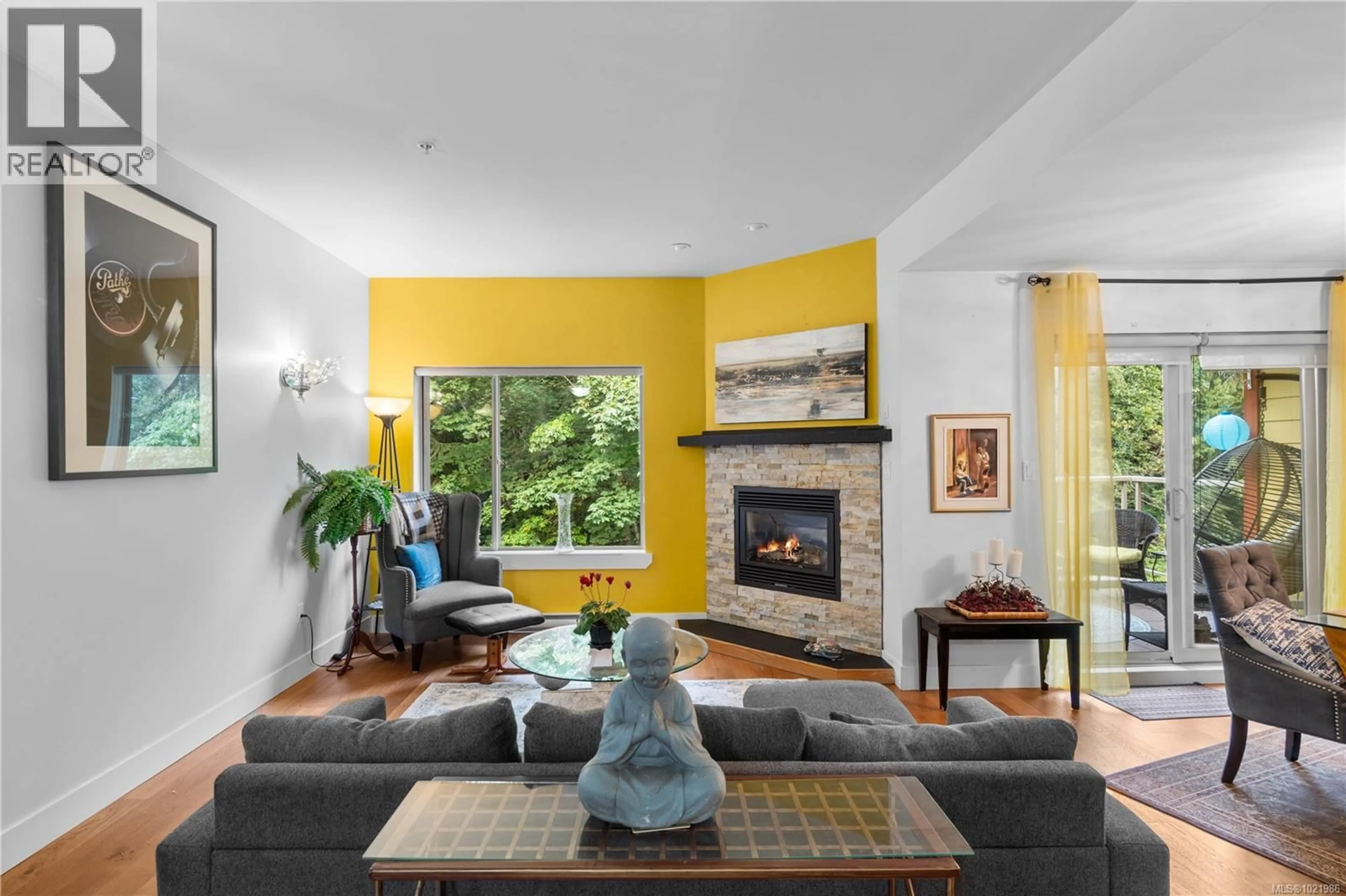 Living room with furniture, unknown for 309 - 1244 4TH AVENUE, Ladysmith British Columbia V9G0A6