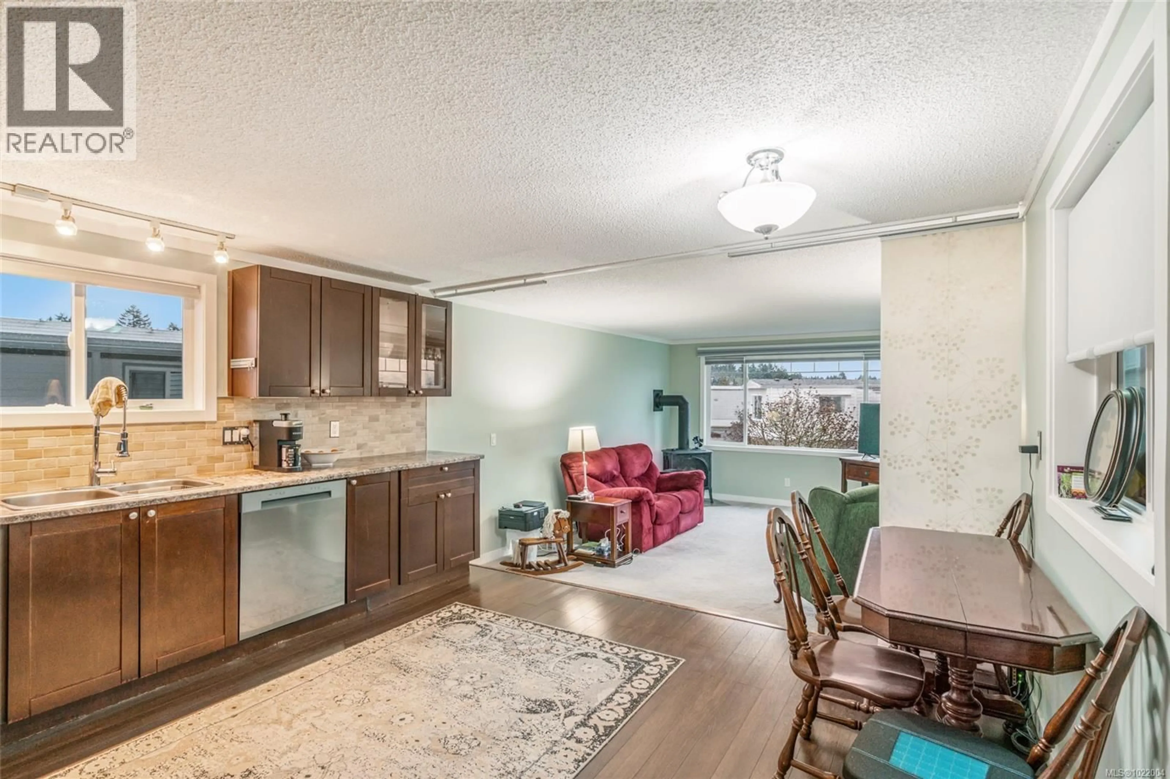Open concept kitchen, unknown for 64 - 6325 METRAL DRIVE, Nanaimo British Columbia V9T6P9