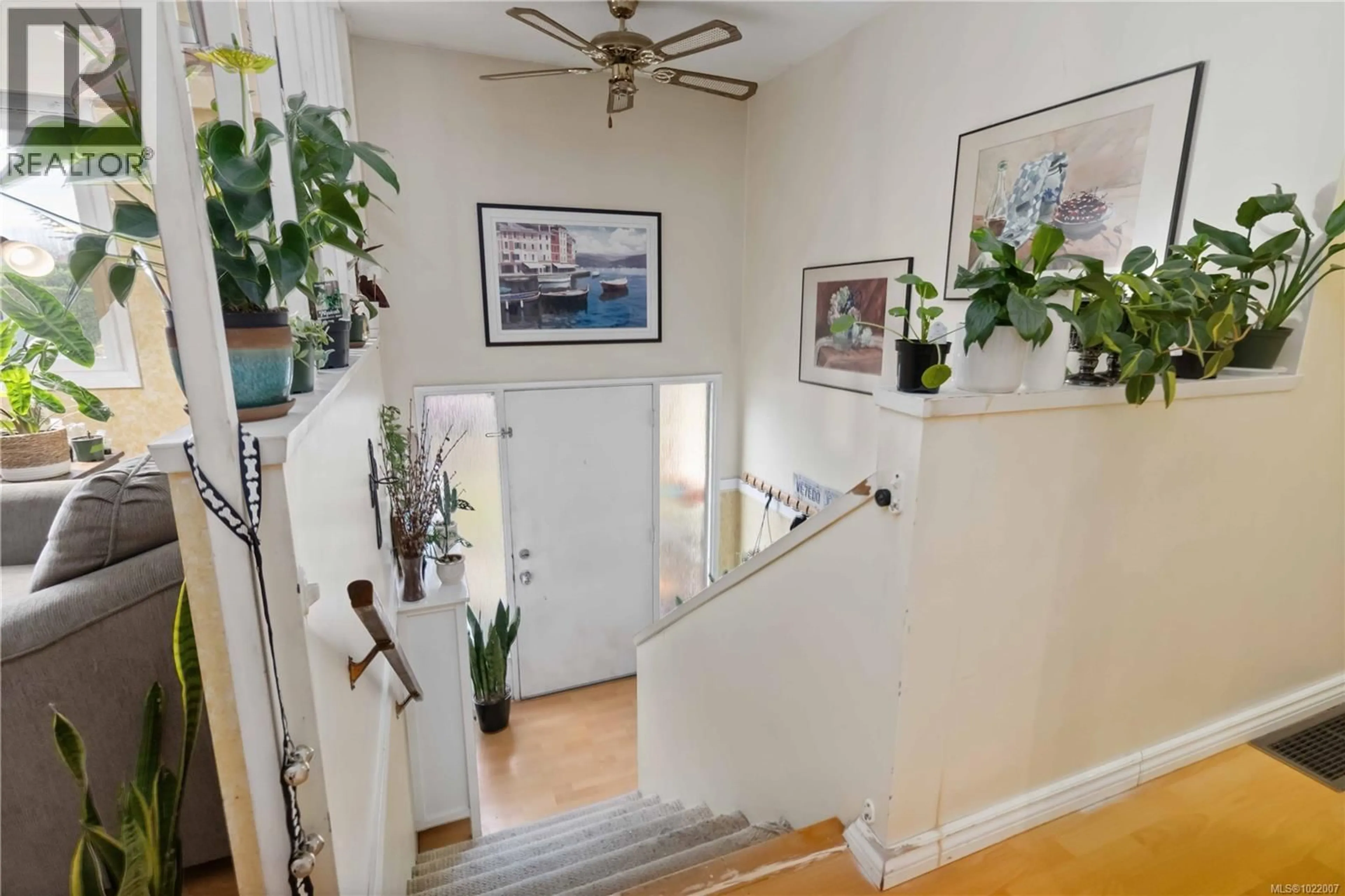 Indoor entryway for 7225 EARLY PLACE, Central Saanich British Columbia V8M1S9