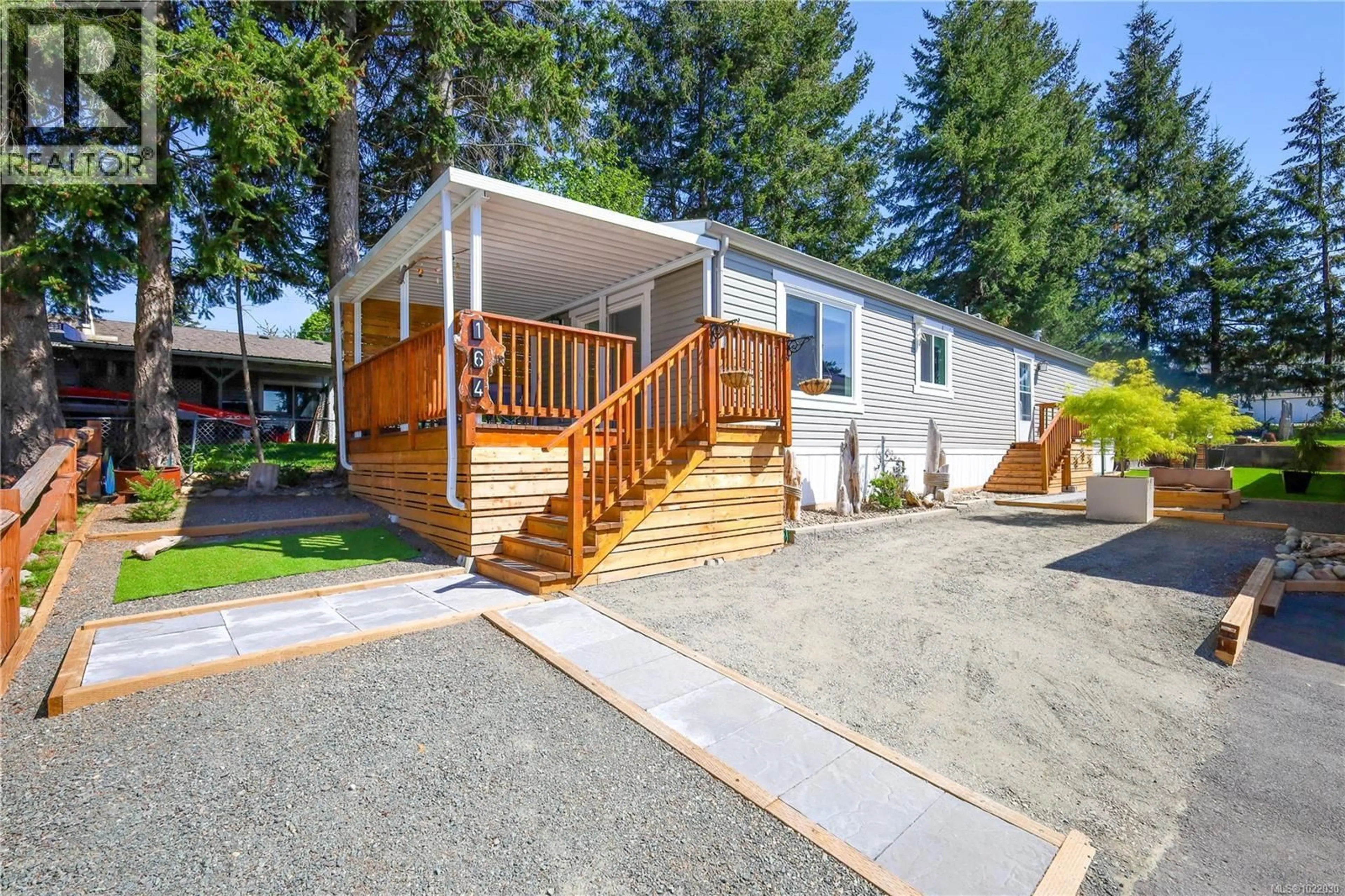 Home with vinyl exterior material, street for 164 - 1160 SHELLBOURNE BOULEVARD, Campbell River British Columbia V9W5G5