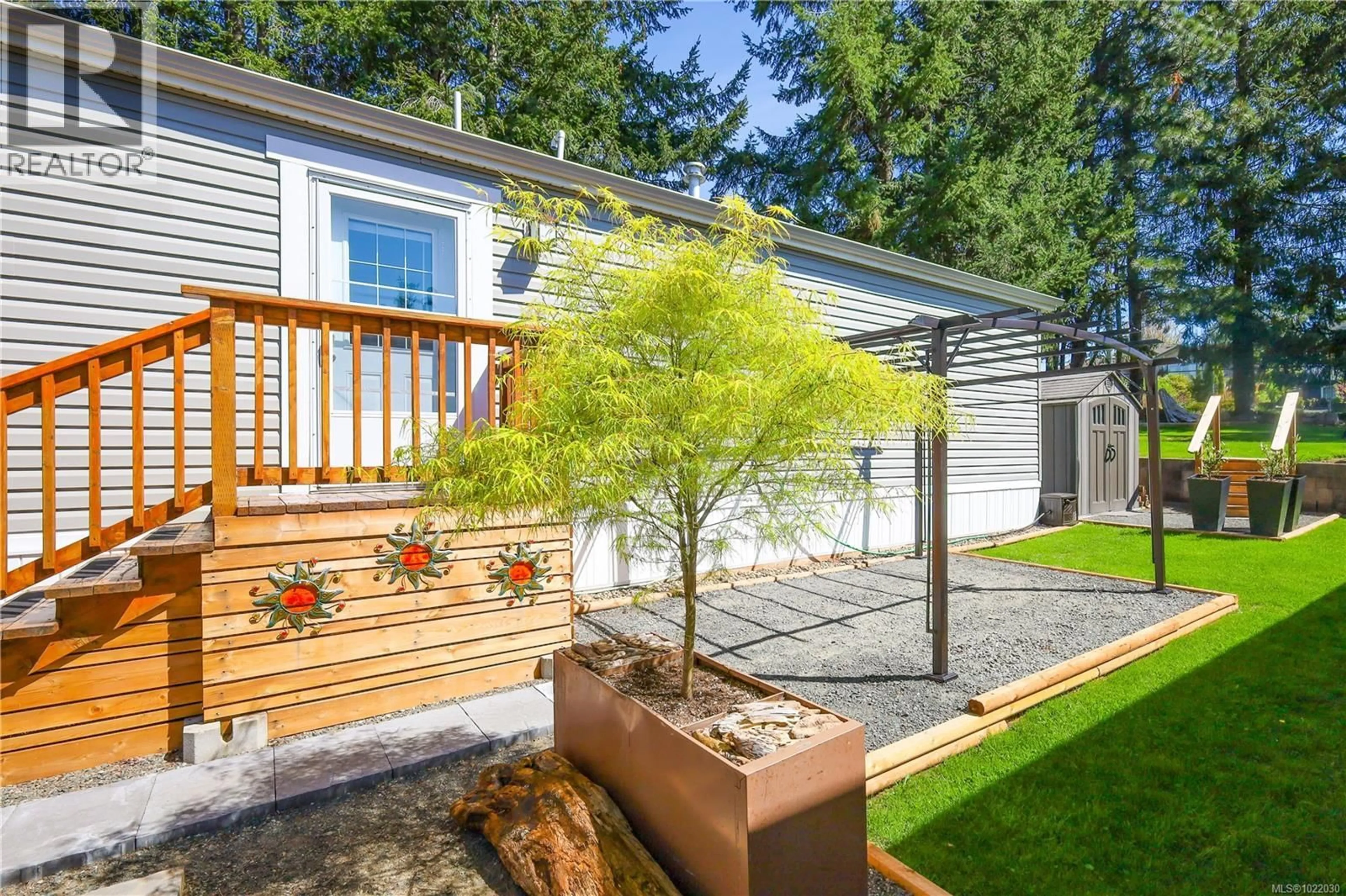 Patio, street for 164 - 1160 SHELLBOURNE BOULEVARD, Campbell River British Columbia V9W5G5