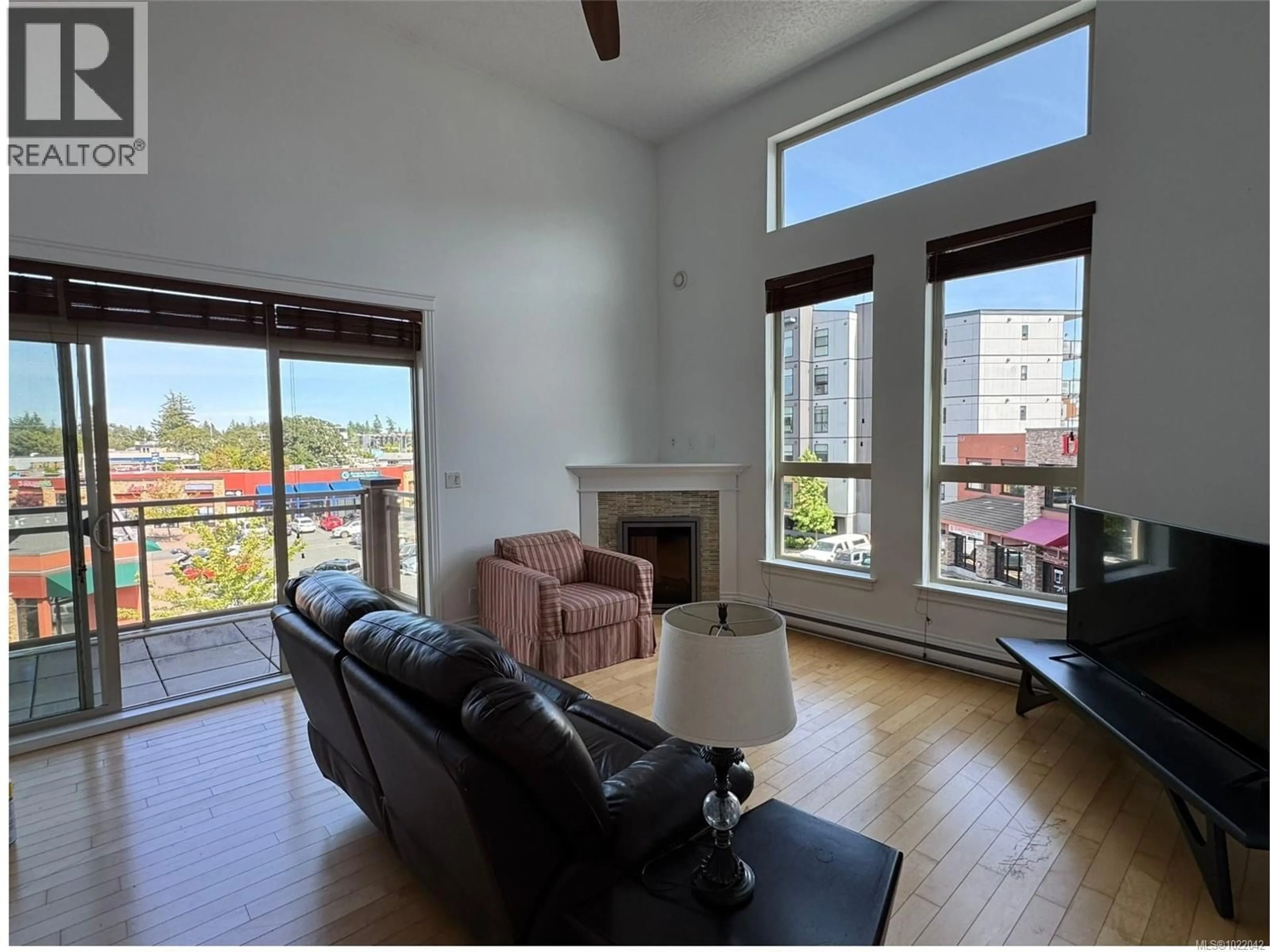 Living room with furniture, unknown for 307 - 751 GOLDSTREAM AVENUE, Langford British Columbia V9B2X4