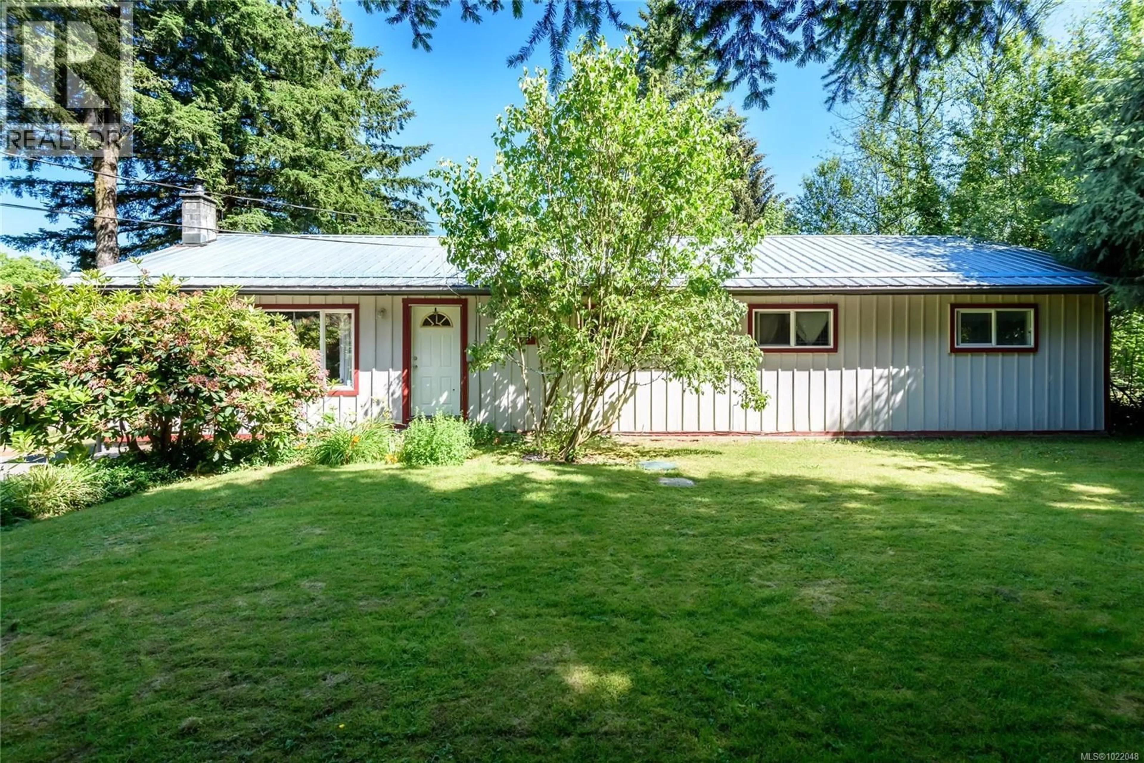 A pic from outside/outdoor area/front of a property/back of a property/a pic from drone, street for 2030 BLACK CREEK ROAD, Black Creek British Columbia V9J1G5