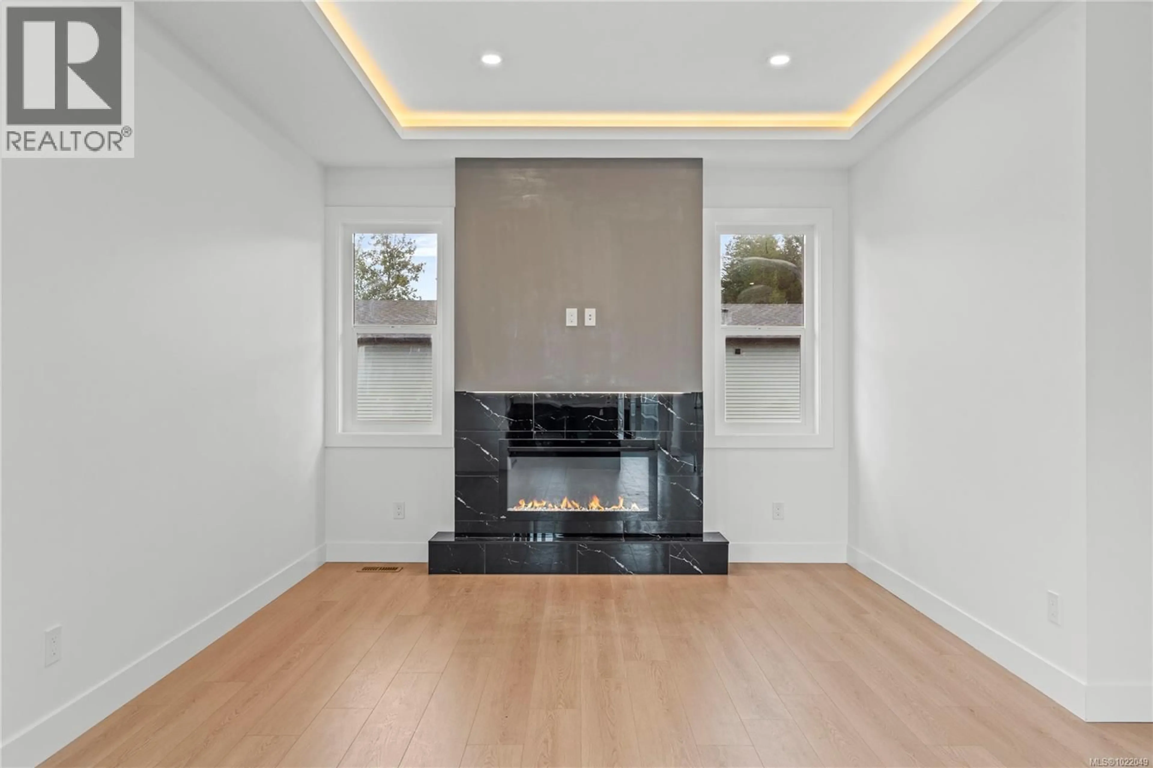 Unknown for 631 EIGHTH STREET, Nanaimo British Columbia V9R6P1