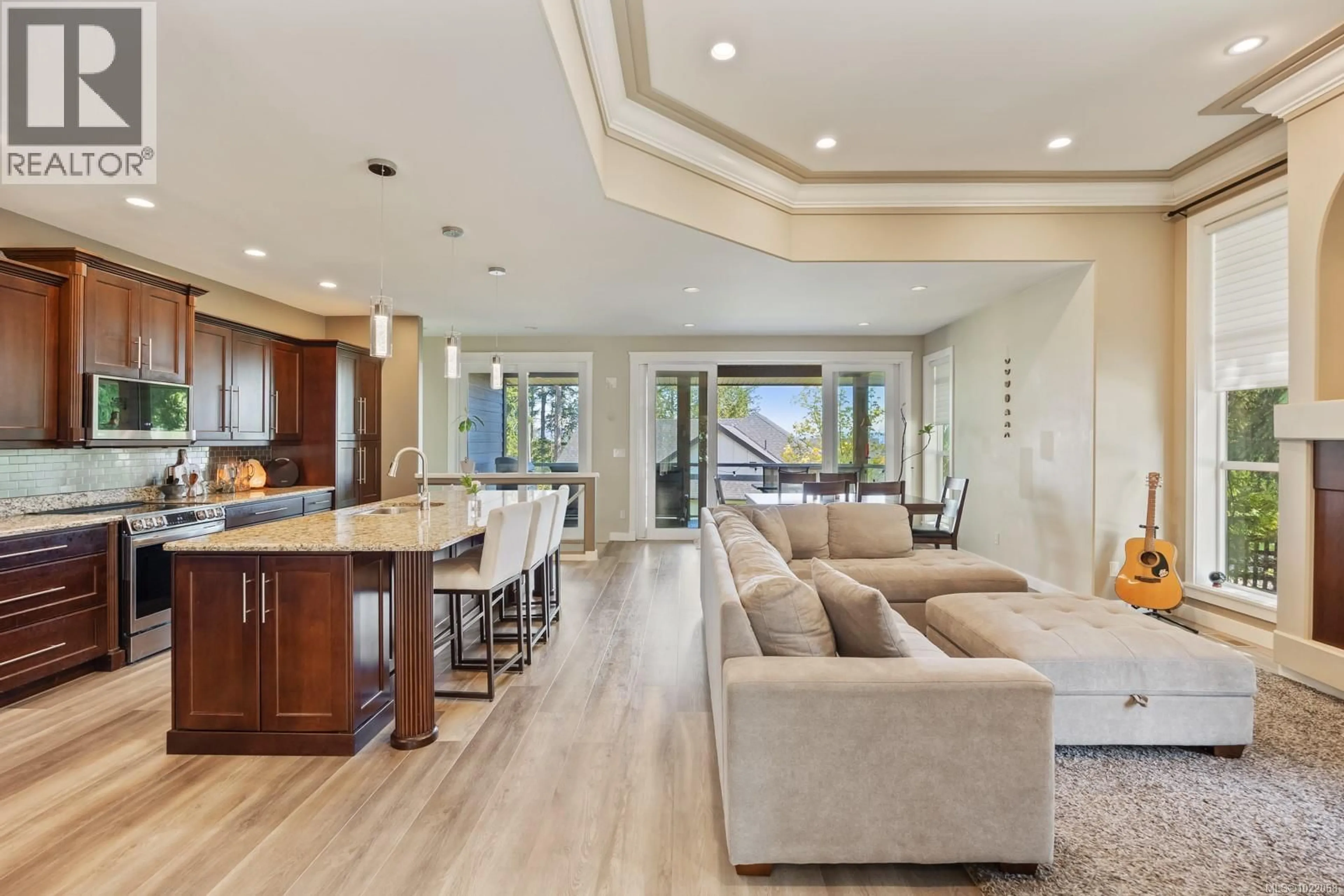 Open concept kitchen, ceramic/tile floor for 3101 KLANAWA CRESCENT, Courtenay British Columbia V9N3Z9