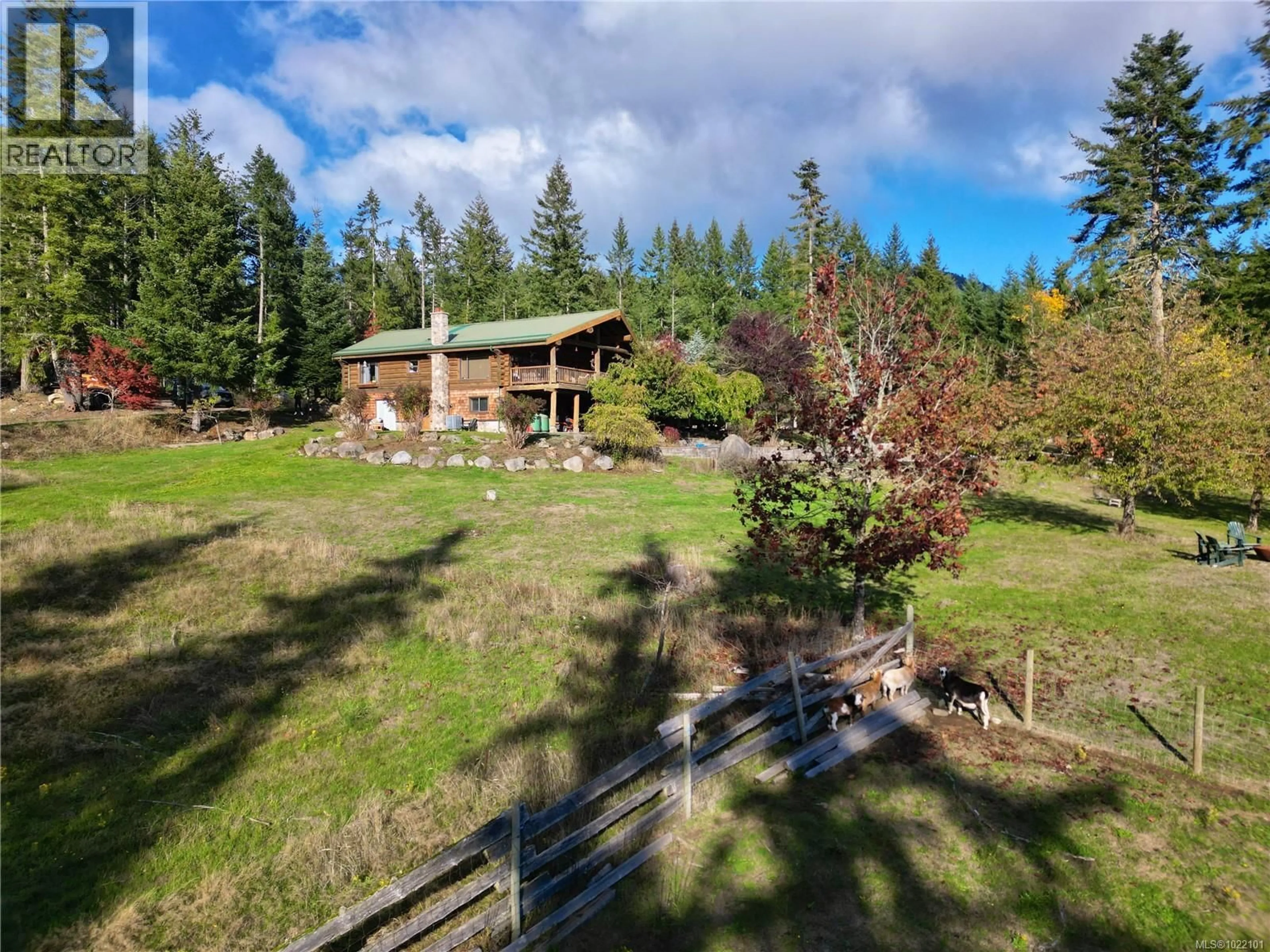 A pic from outside/outdoor area/front of a property/back of a property/a pic from drone, forest/trees view for 6645 HILLCREST ROAD, Duncan British Columbia V9L6K4