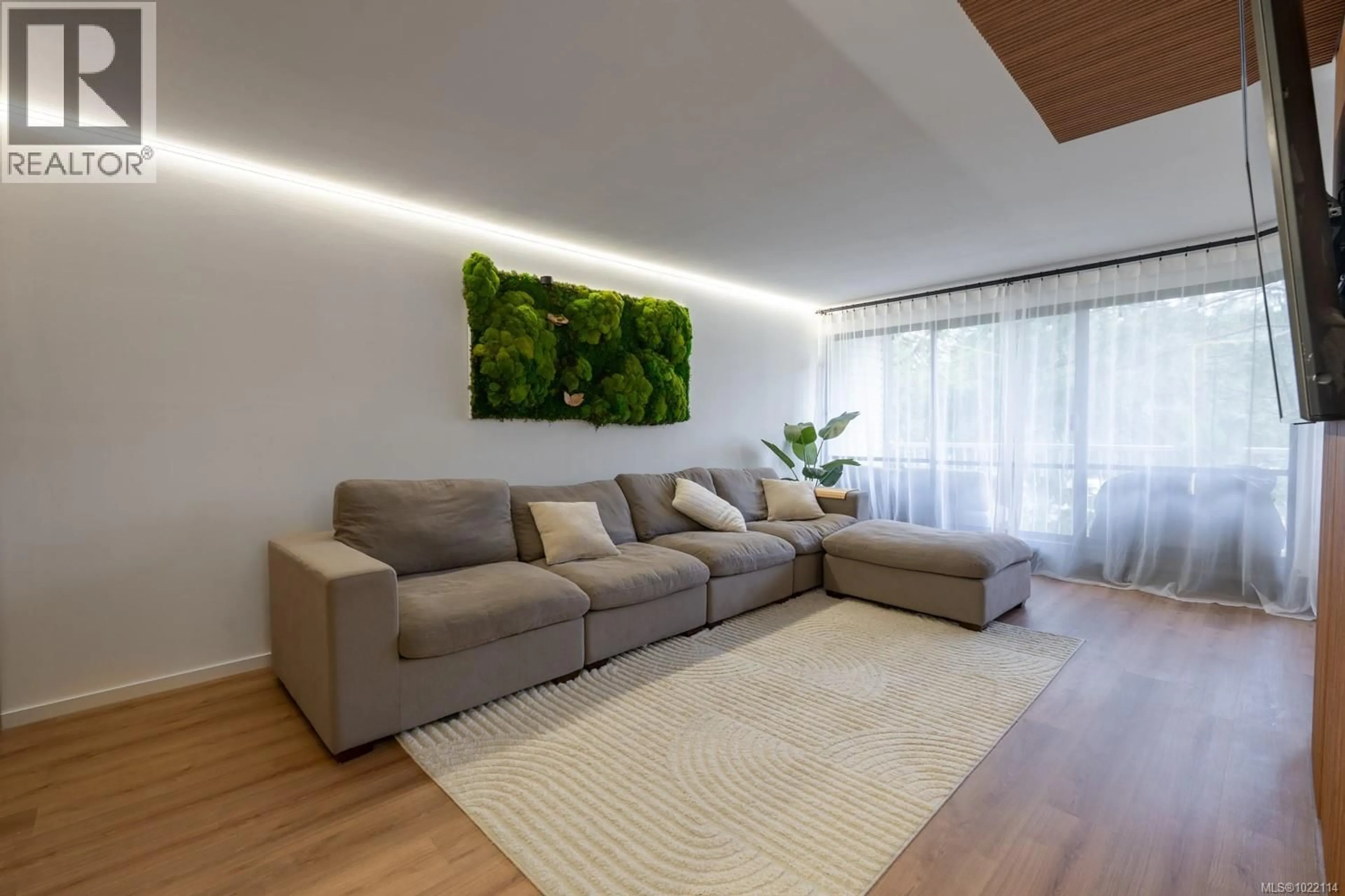 Living room with furniture, unknown for 2203 - 1007 BOWEN ROAD, Nanaimo British Columbia V9R2A4