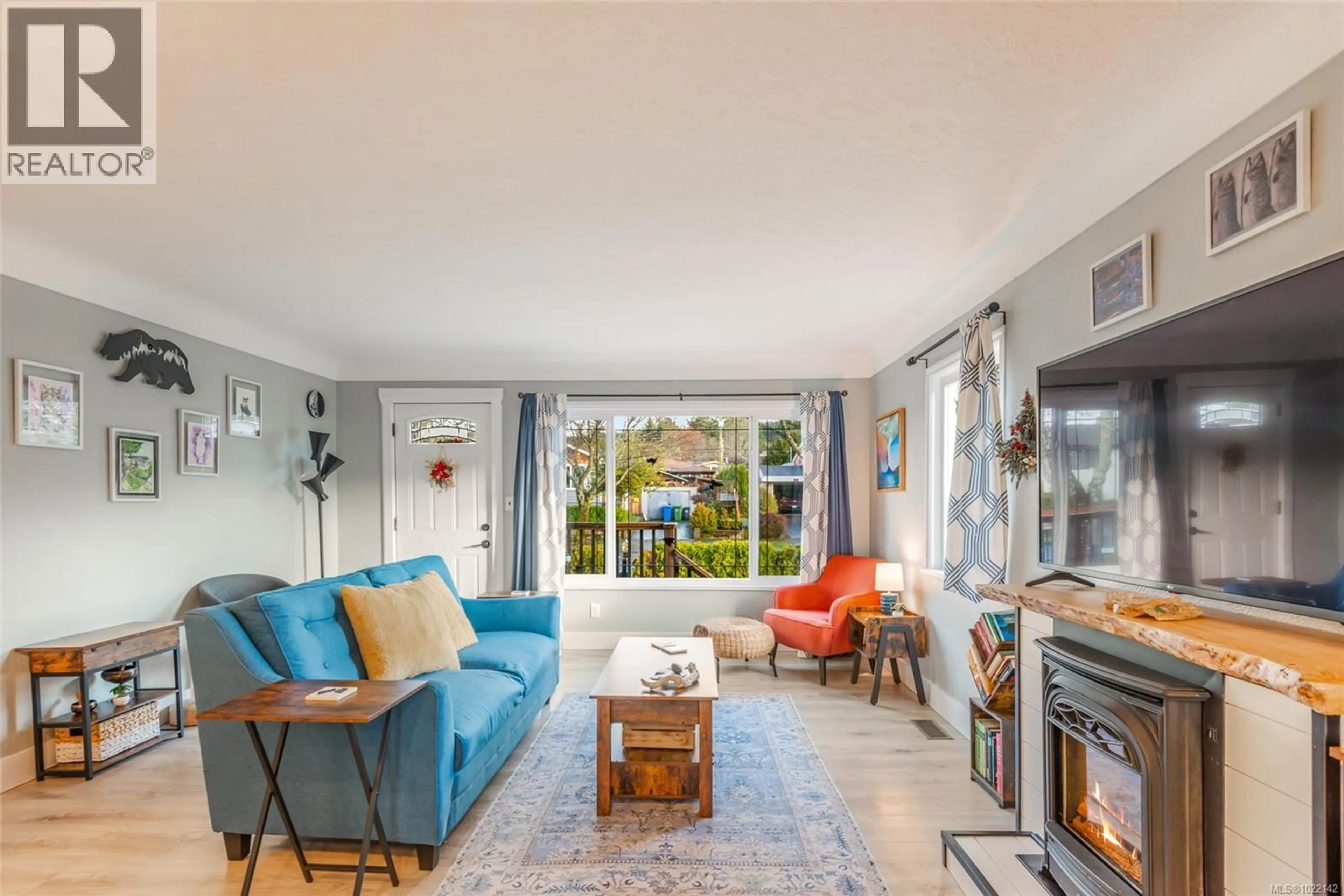 Living room with furniture, unknown for 2560 8TH AVENUE, Port Alberni British Columbia V9Y2L7