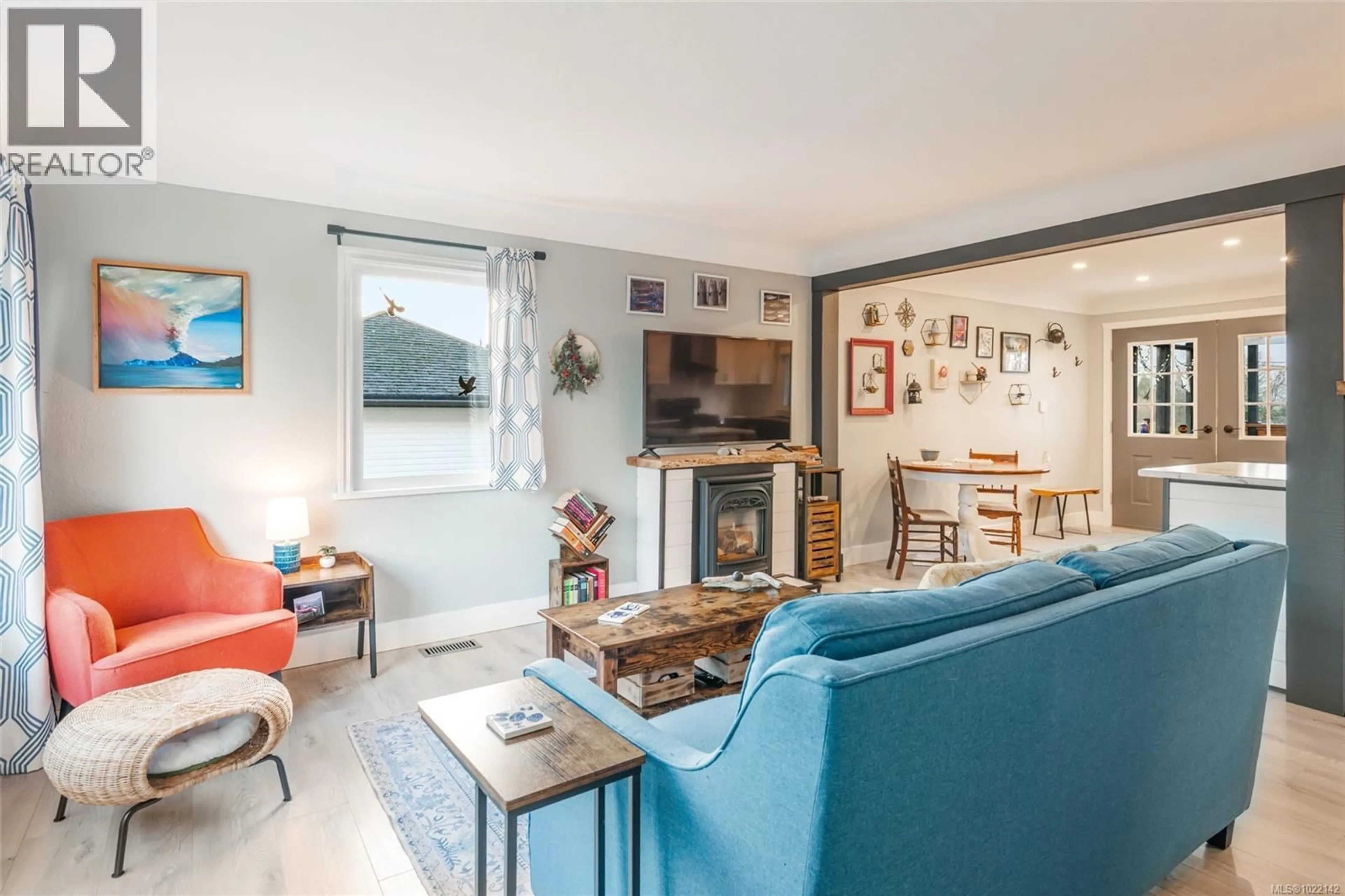 Living room with furniture, unknown for 2560 8TH AVENUE, Port Alberni British Columbia V9Y2L7