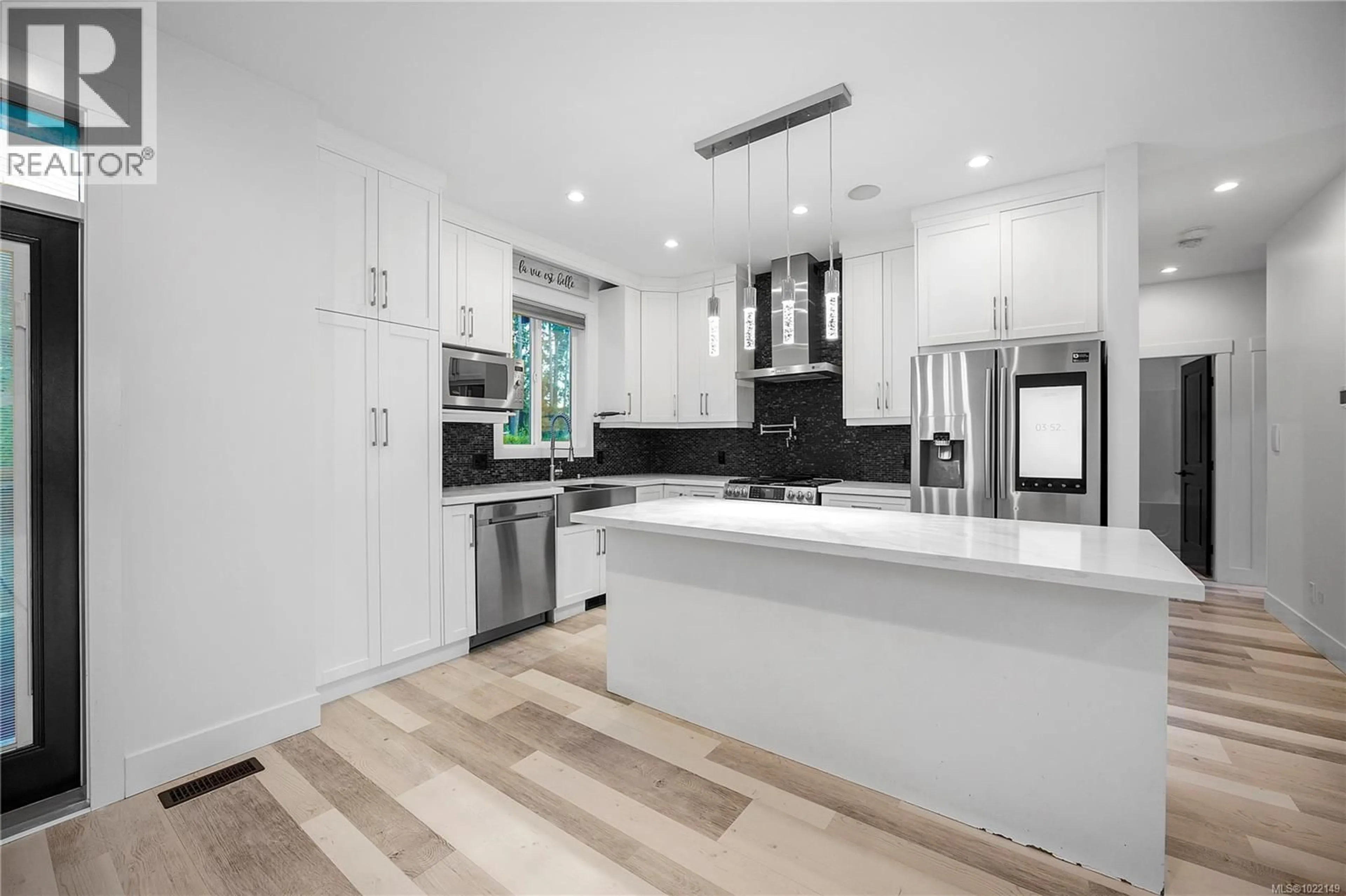 Open concept kitchen, unknown for 502 DOREEN PLACE, Nanaimo British Columbia V9T4S1