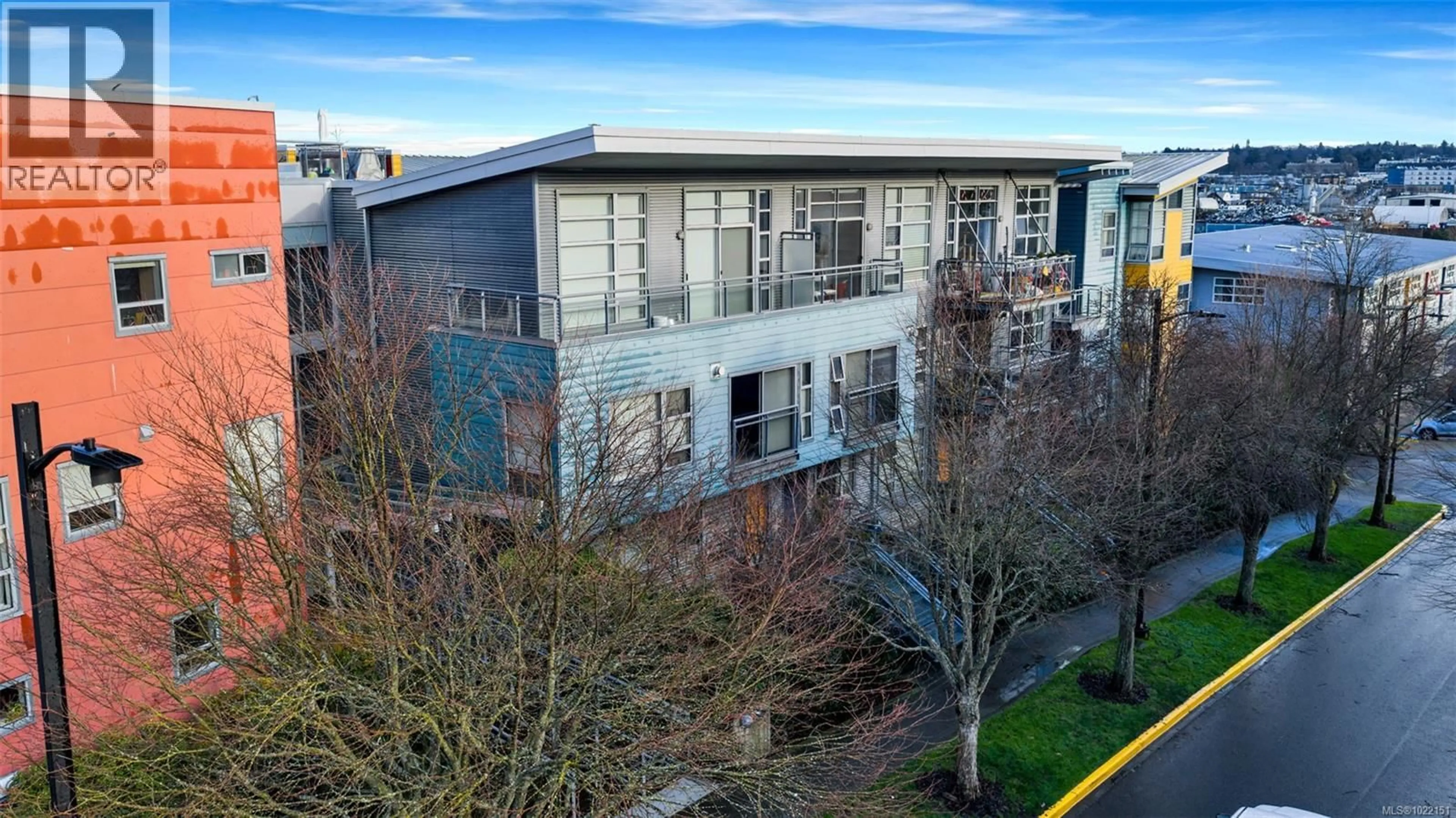A pic from outside/outdoor area/front of a property/back of a property/a pic from drone, building for 311 - 90 REGATTA LANDING, Victoria British Columbia V9A7R2