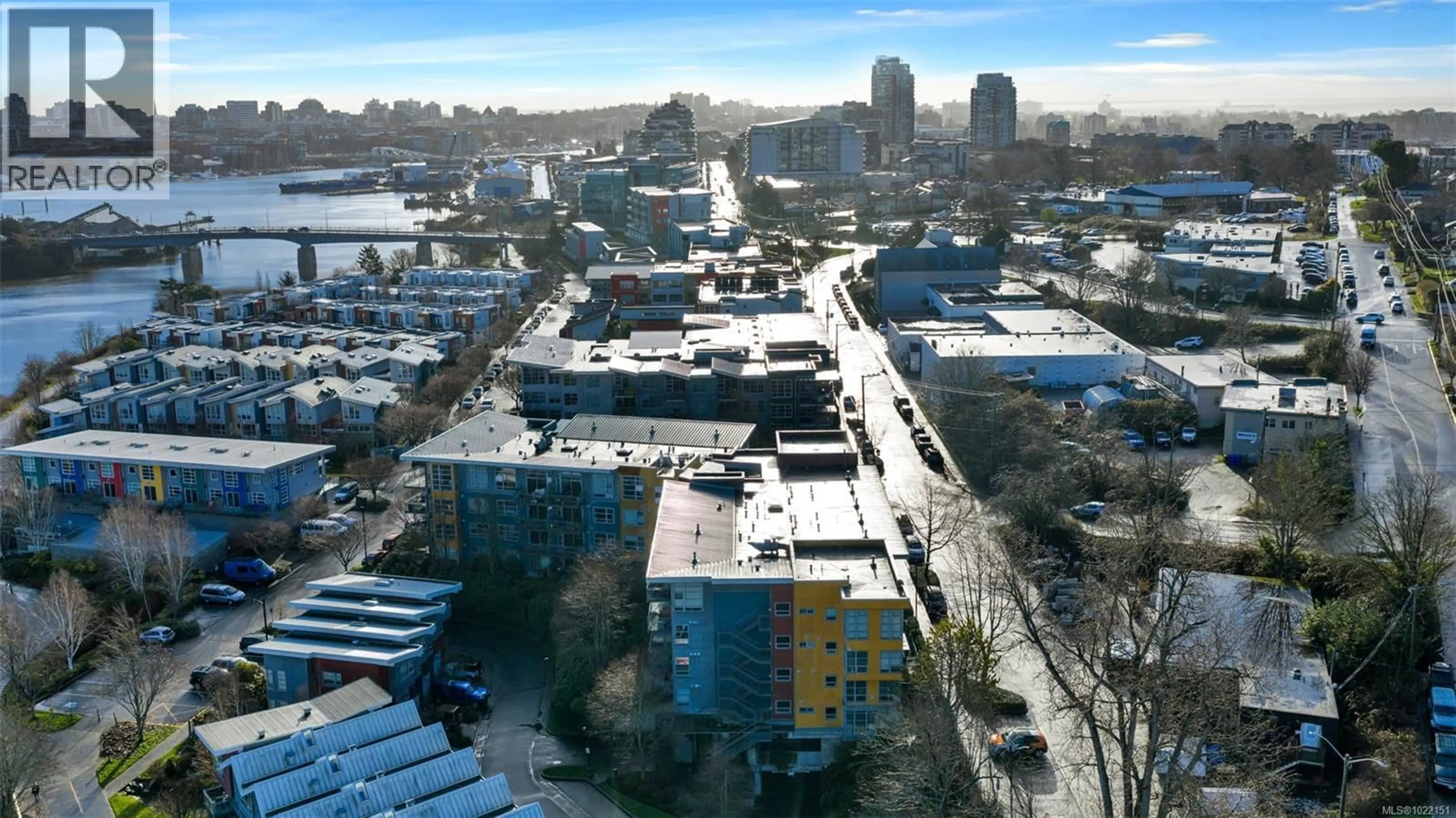 A pic from outside/outdoor area/front of a property/back of a property/a pic from drone, city buildings view from balcony for 311 - 90 REGATTA LANDING, Victoria British Columbia V9A7R2