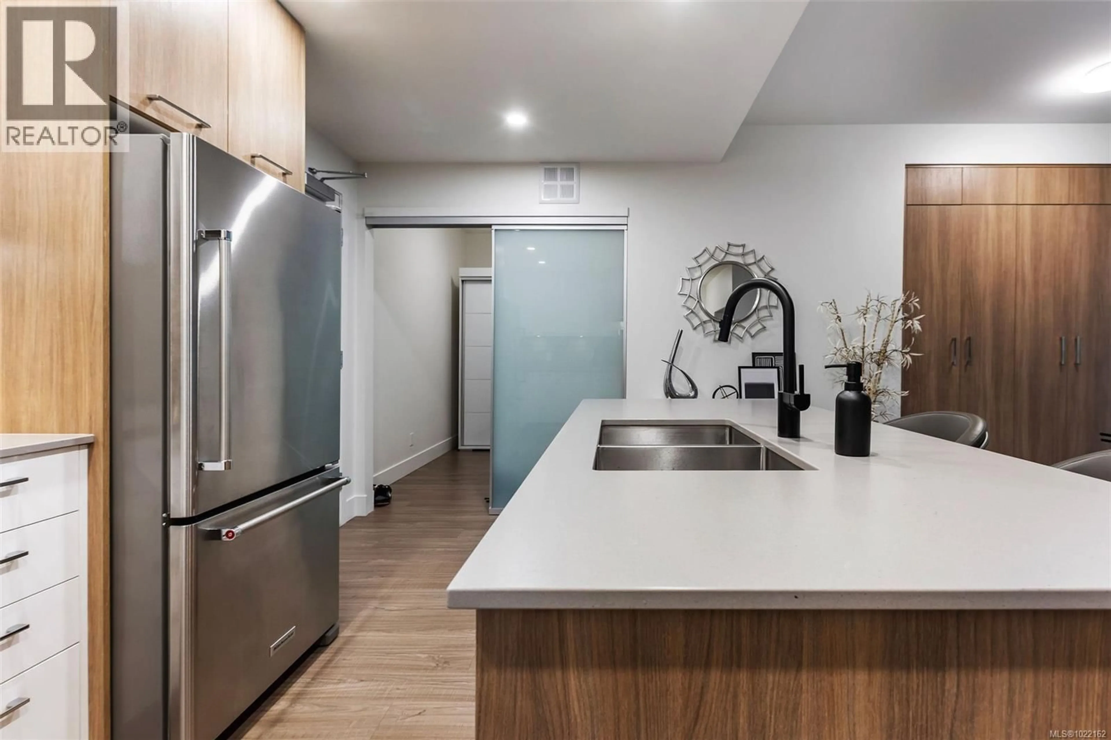 Unknown for 211 - 960 REUNION AVENUE, Langford British Columbia V9B0W5