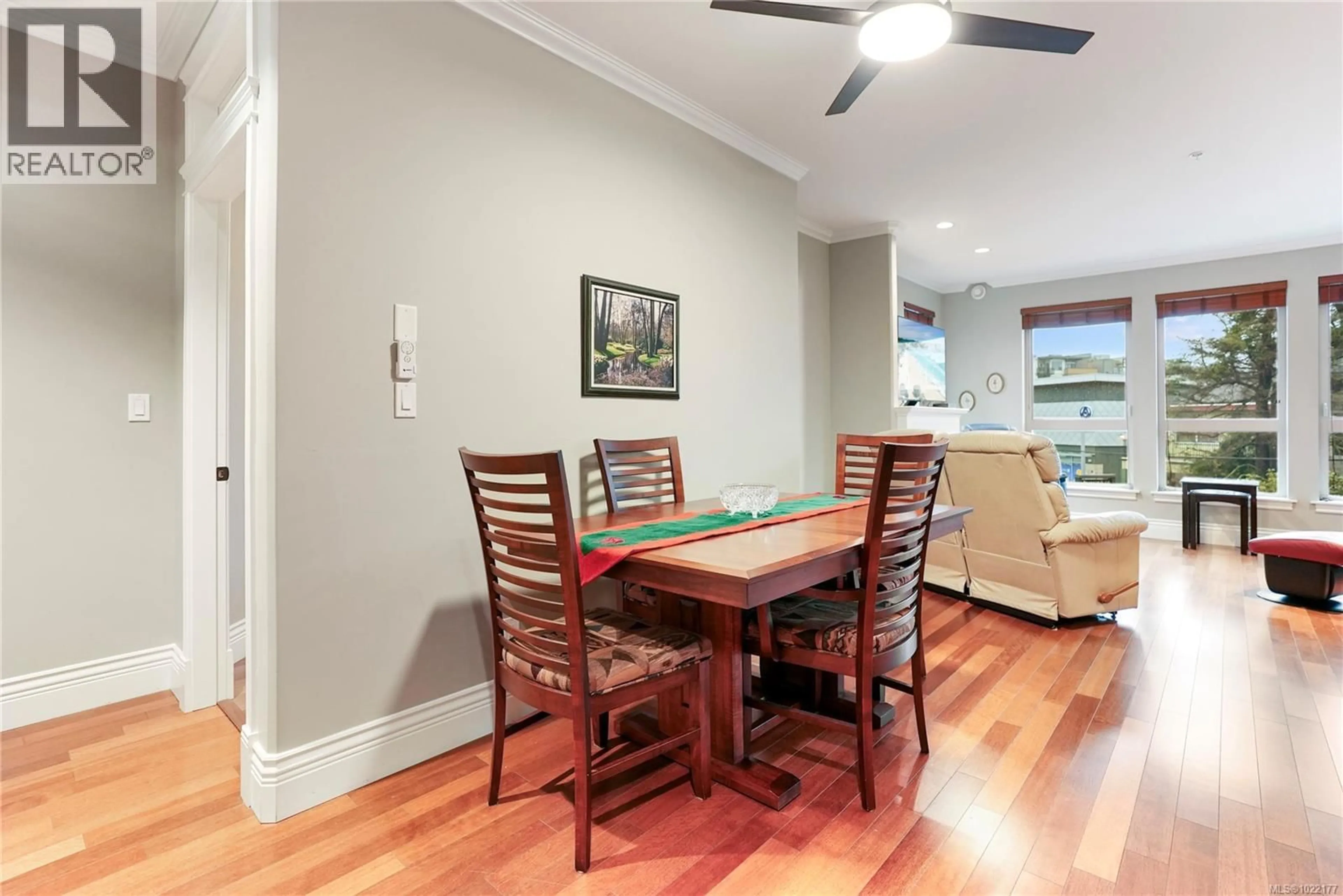 Dining room, wood/laminate floor for 214 - 755 GOLDSTREAM AVENUE, Langford British Columbia V9B2X4