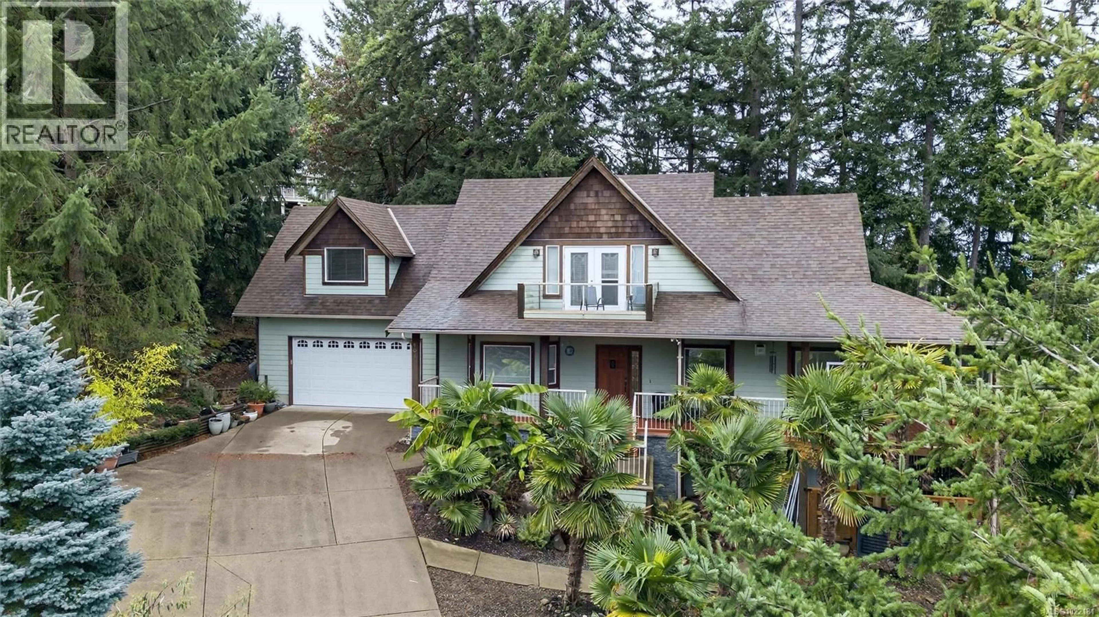 Home with vinyl exterior material, street for 6042 CHIPPEWA ROAD, Duncan British Columbia V9L5P2