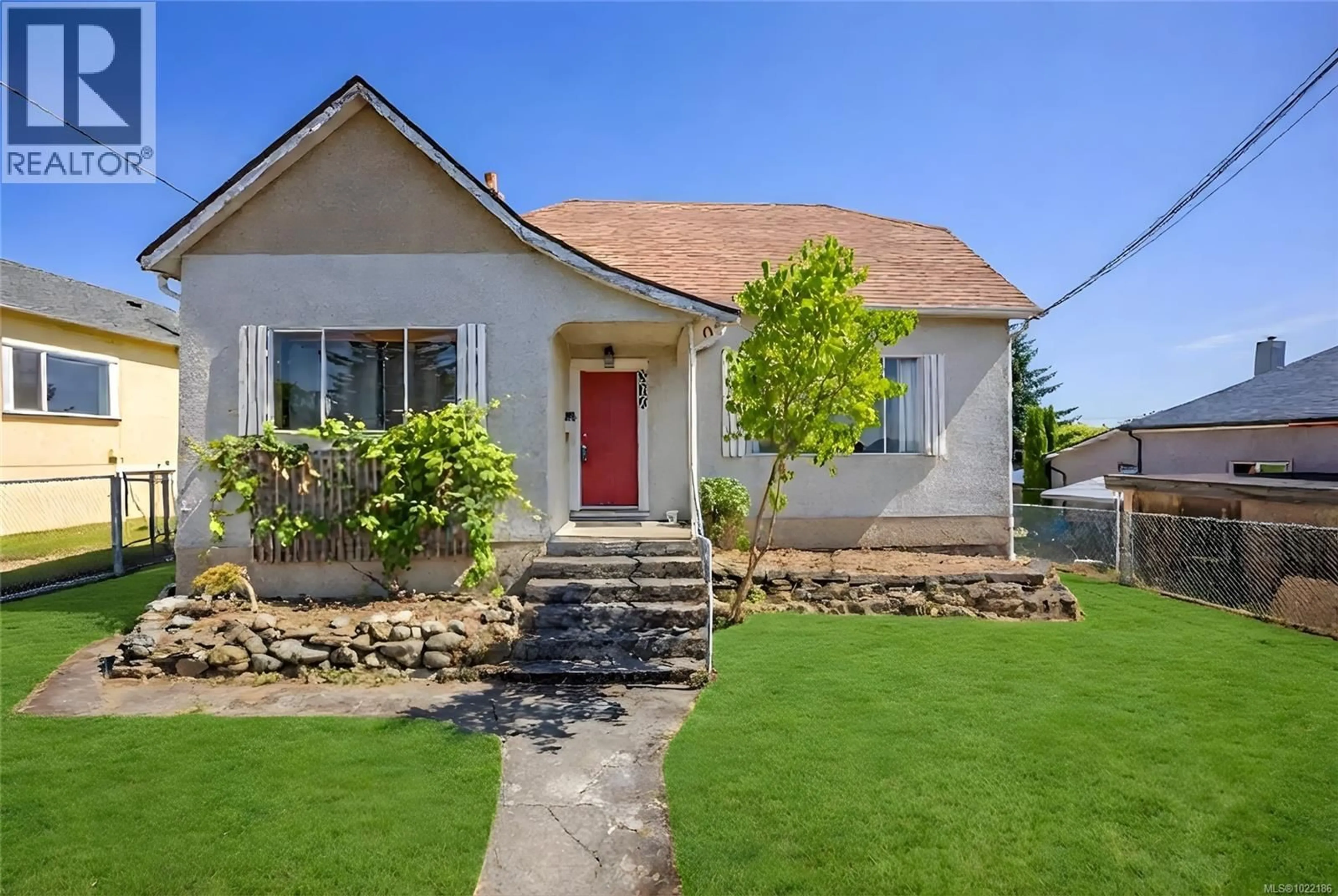 Unknown for 680 PINE STREET, Nanaimo British Columbia V9R2C8