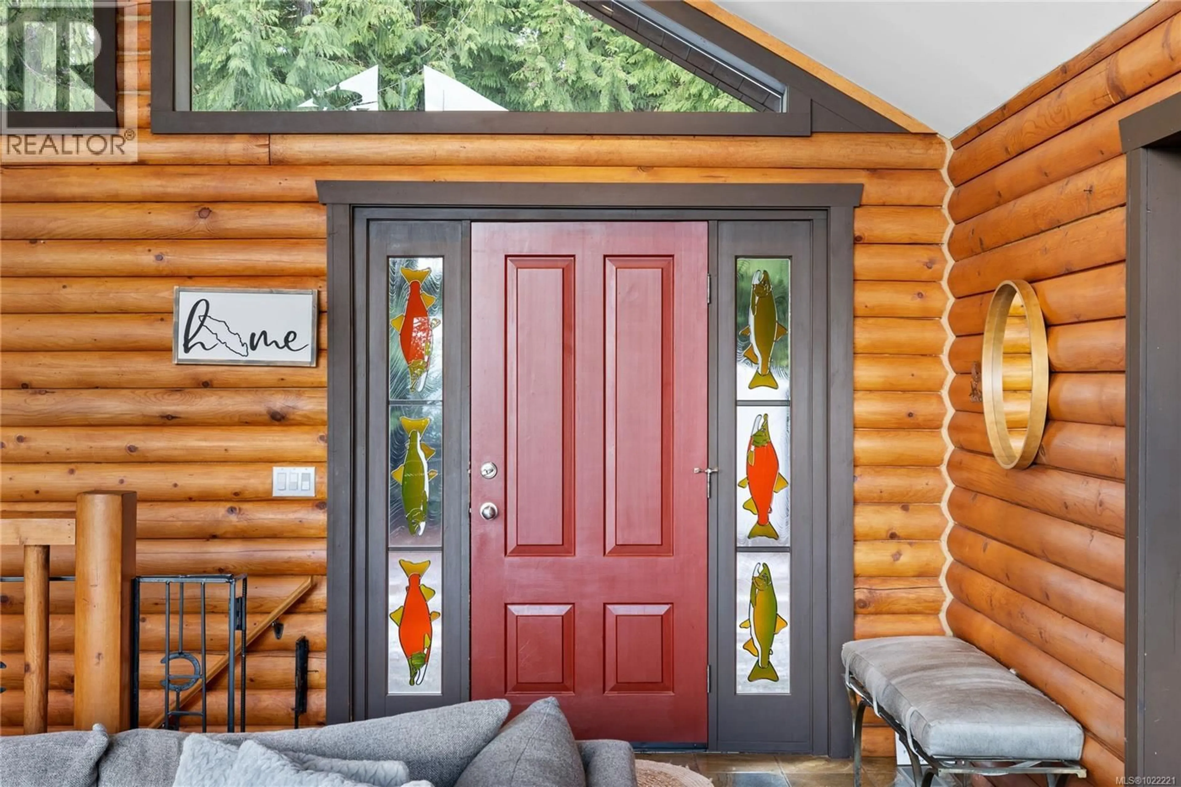 Indoor entryway for 1685 PELIGREN PLACE, Qualicum Beach British Columbia V9K2S3