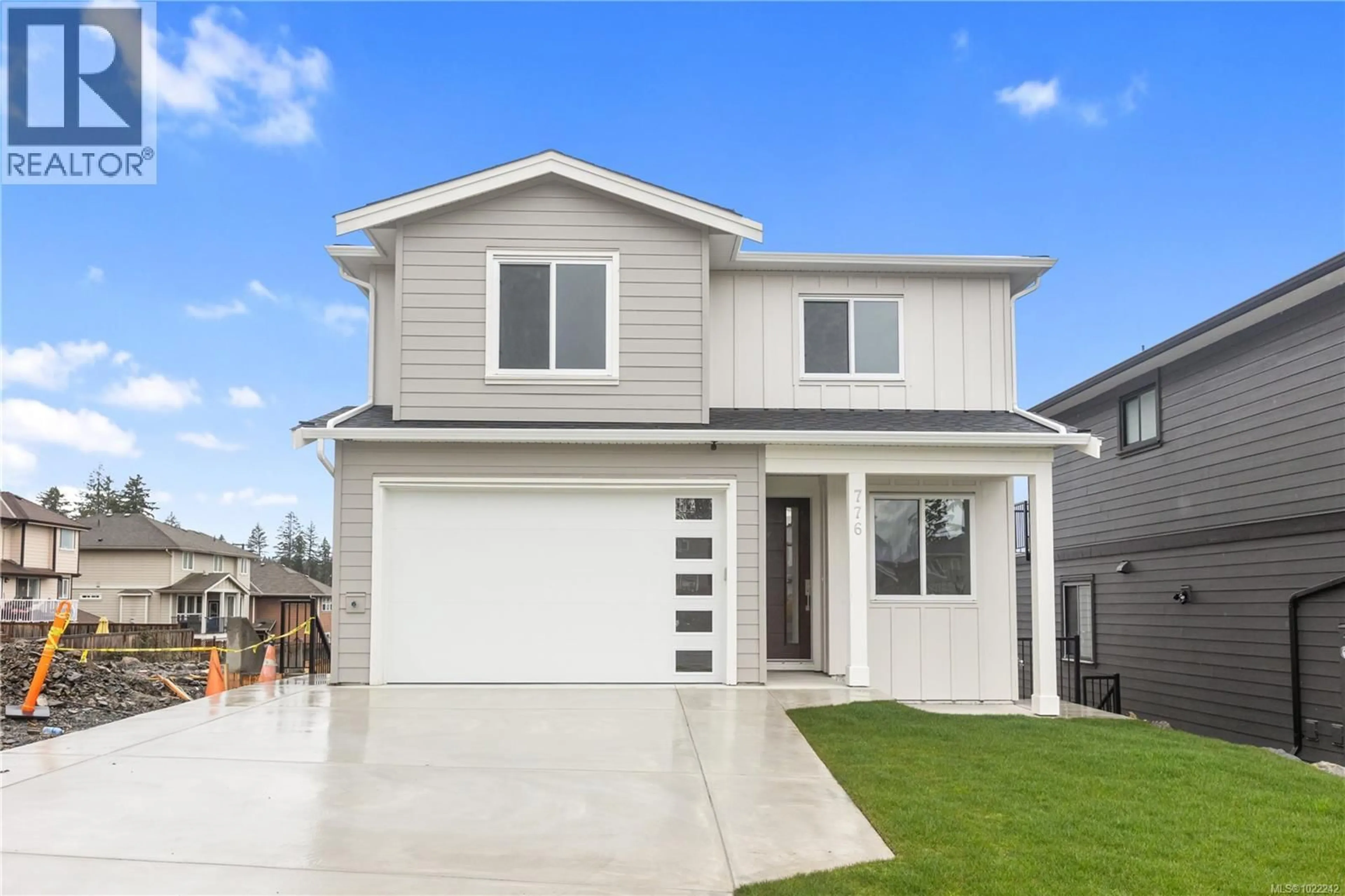 Home with vinyl exterior material, street for 776 PLOVER COURT, Langford British Columbia V9B6Y6