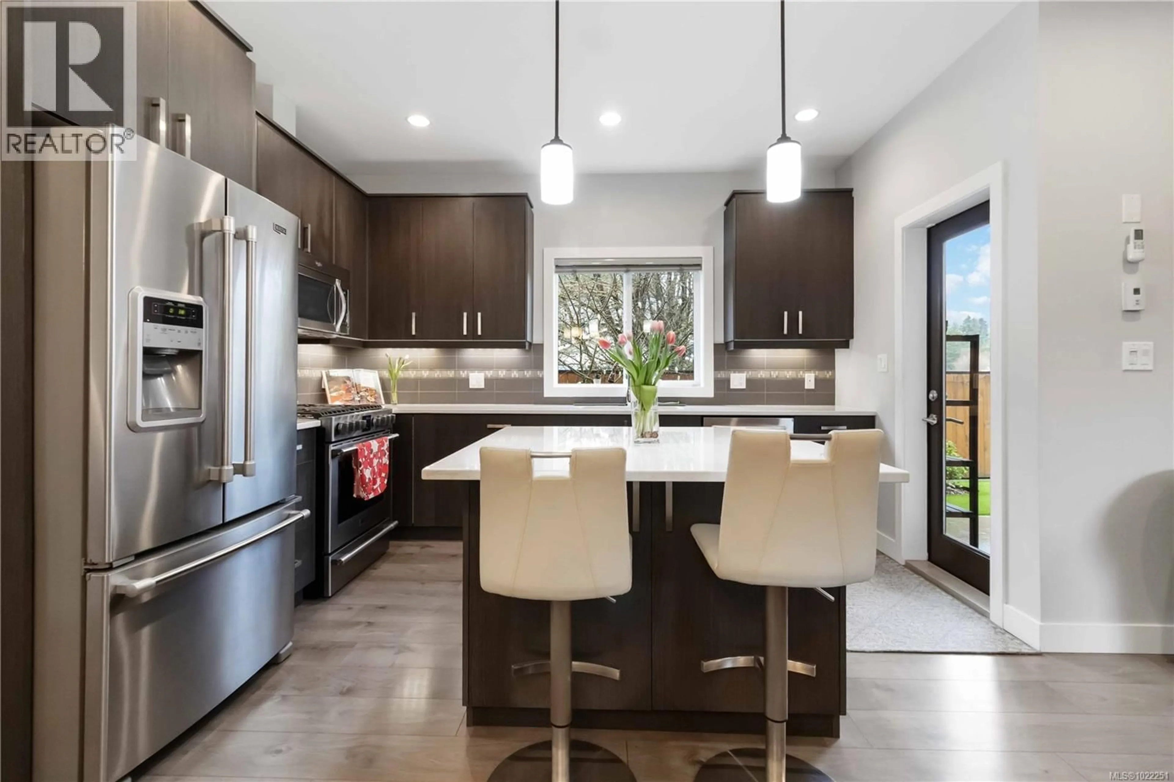 Contemporary kitchen, ceramic/tile floor for 3499 LUXTON ROAD, Langford British Columbia V9C0K1