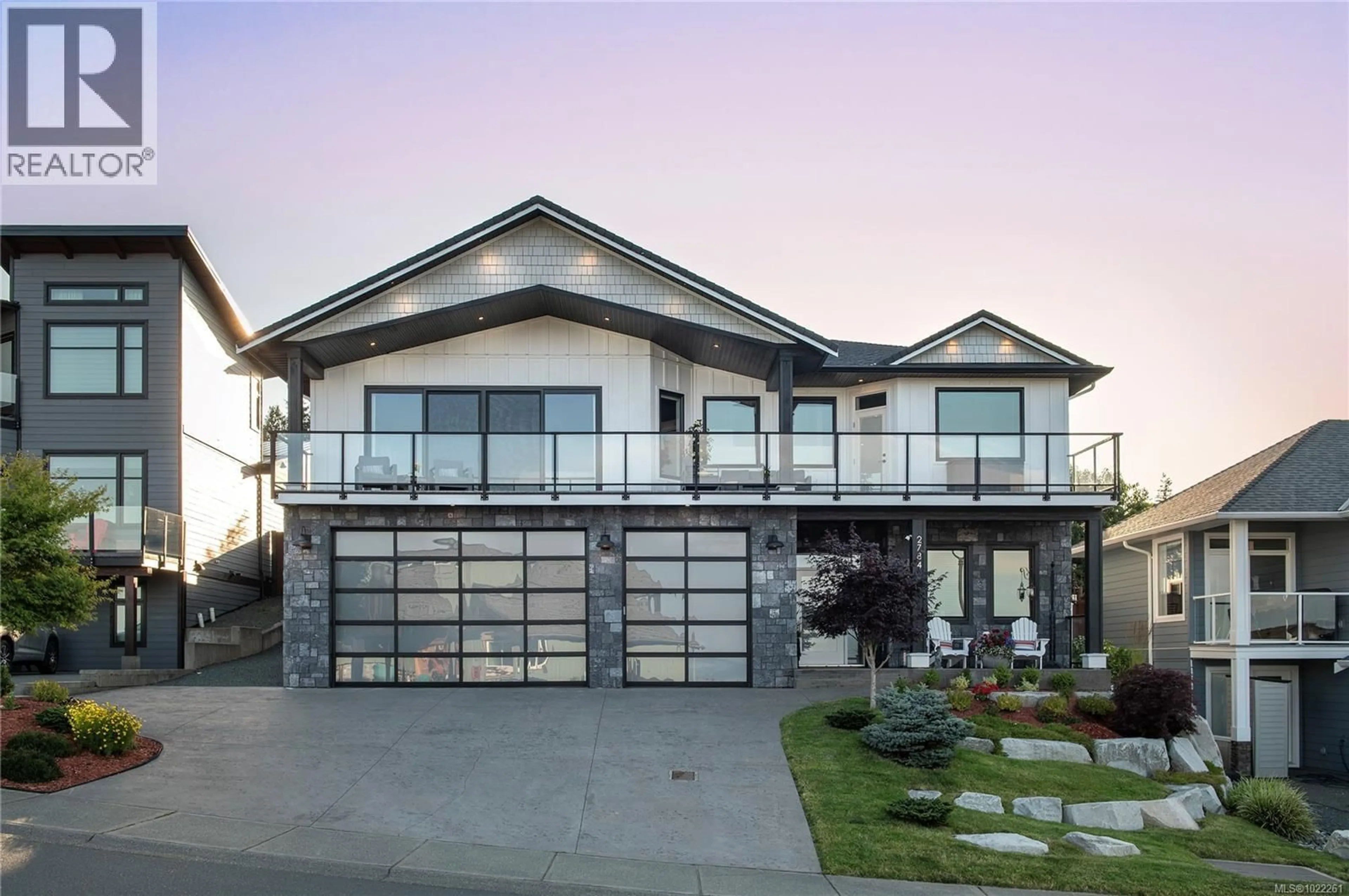 Home with vinyl exterior material, street for 2784 PENFIELD ROAD, Campbell River British Columbia V9H0A1