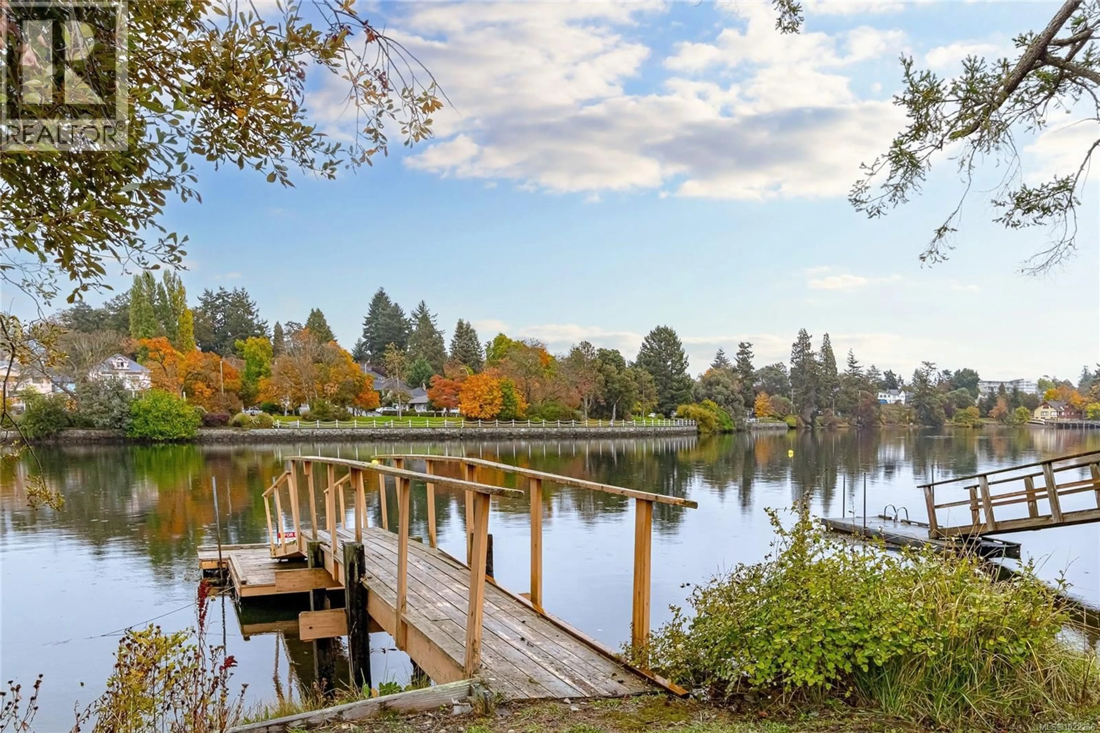 Patio, water/lake/river/ocean view for 1178 RHODA LANE, Esquimalt British Columbia V9A4H2