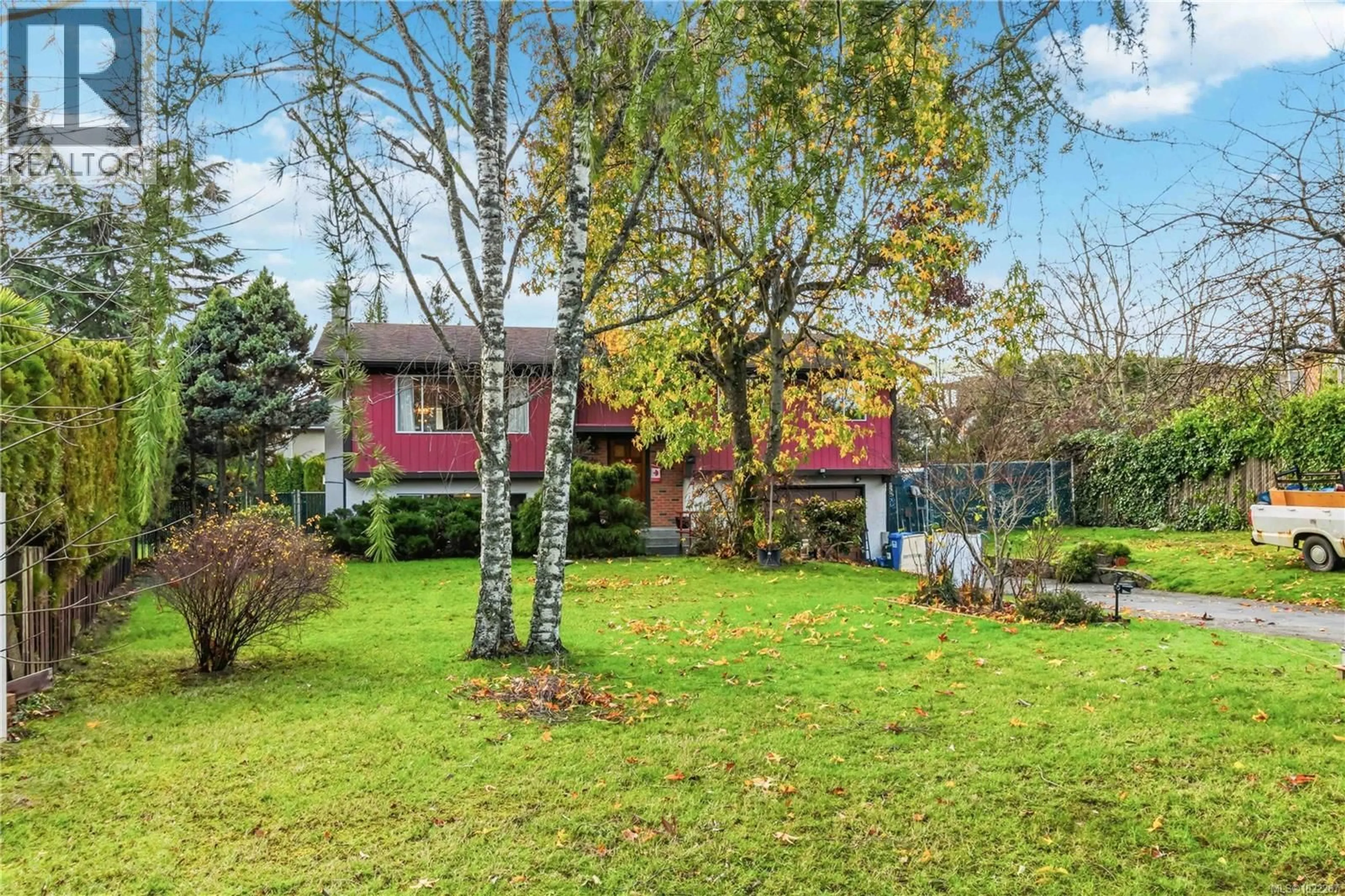 Unknown for 1969 BLACKTHORN DRIVE, Central Saanich British Columbia V8M1V8